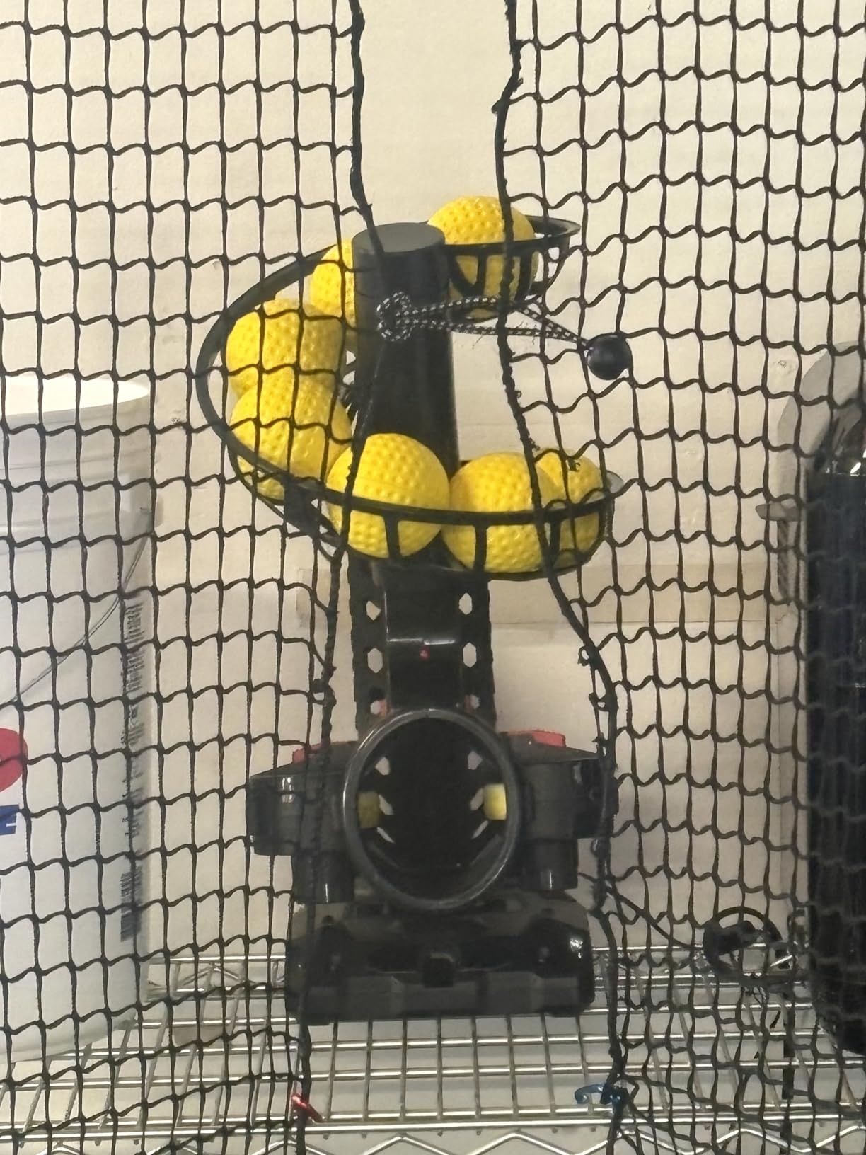 Furlihong 3801BH Upgraded Electronic Baseball Pitching Machine for Beginner customer photo 2