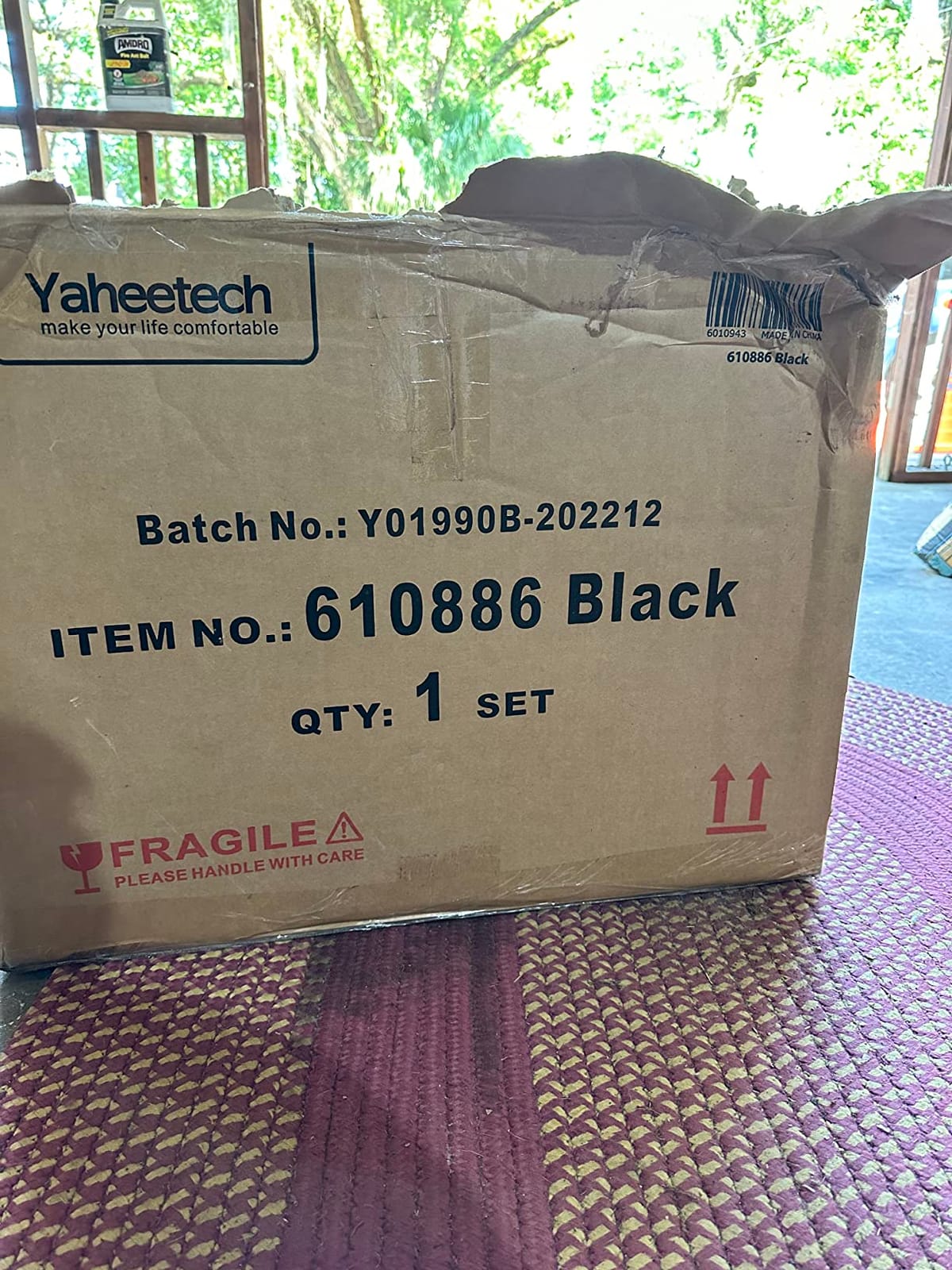 Yaheetech 84x28in Portable Massage Table Folding Adjustable Lash Bed, Black customer photo 1