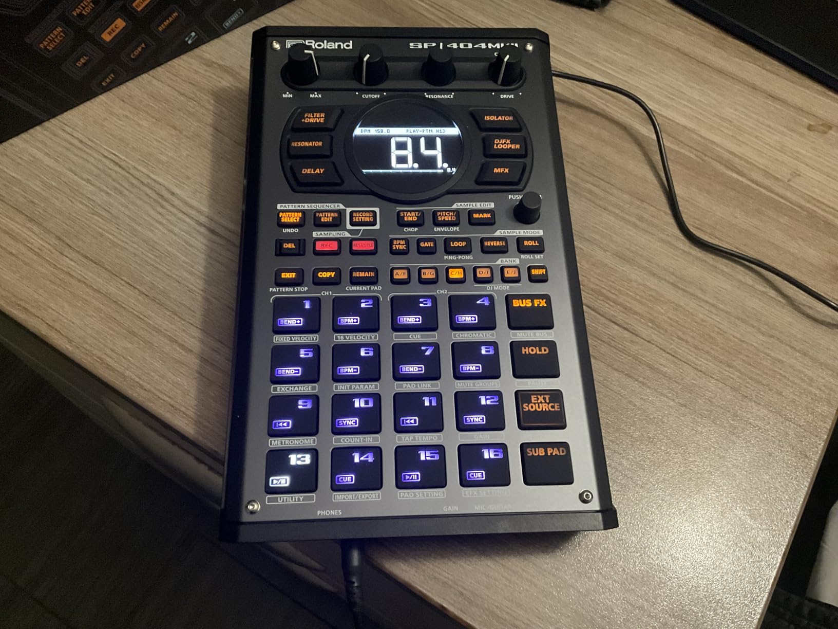 Roland SP-404MKII Creative Sampler and Effector | The Legendary SP-404 Beat Maker with Some Serious Upgrades | Fast workflow | 16GB Internal Storage | 32-Voice Polyphony | 160 Samples Per Project | The Legendary SP-404 Beat Maker with Some Serious Upgrades, Fast workflow, 16GB Internal Storage, 32-Voice Polyphony customer photo 2