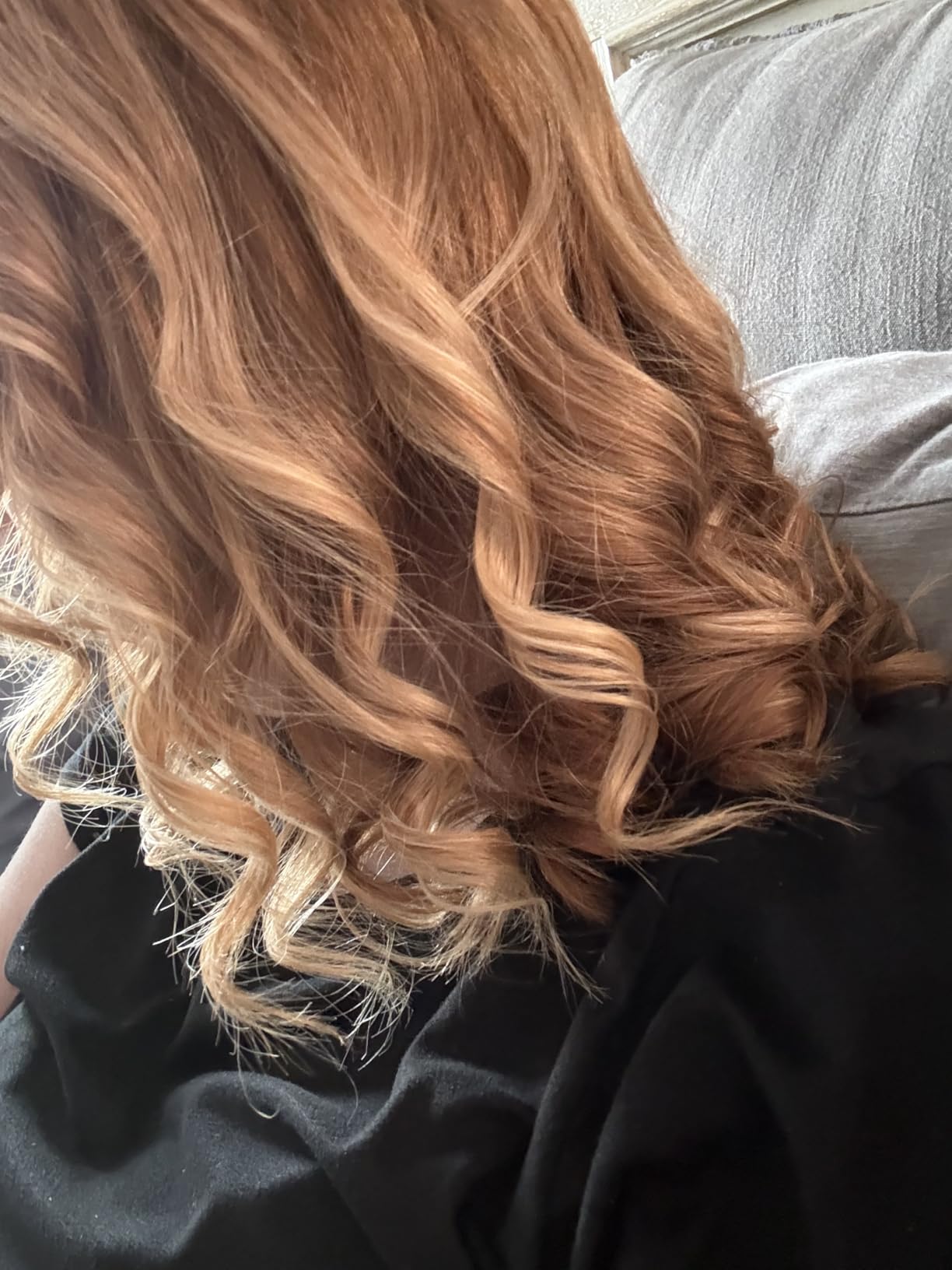 Remington Shine Therapy Argan Oil & Keratin Infused ½-1 Inch Tapered Curling Wand for Natural Curls, Includes Heat Glove customer photo 2