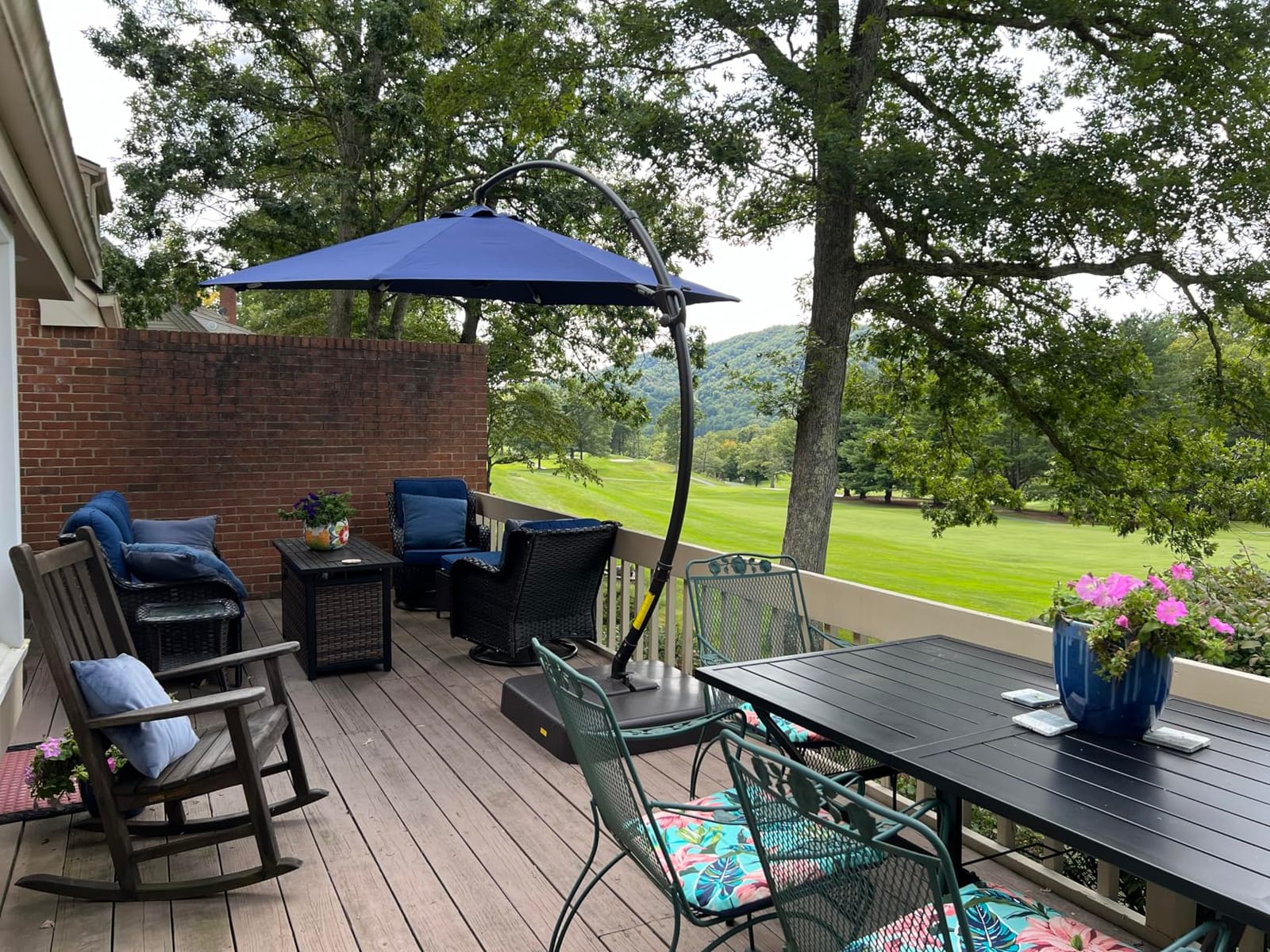 LAUSAINT HOME Outdoor Patio Umbrella with Base included, 11 FT Deluxe Curvy Cantilever Umbrella Heavy Duty Offset Hanging Umbrella with 360° Rotation for Market, Pool, Garden, Backyard, Deck (Beige) customer photo 2