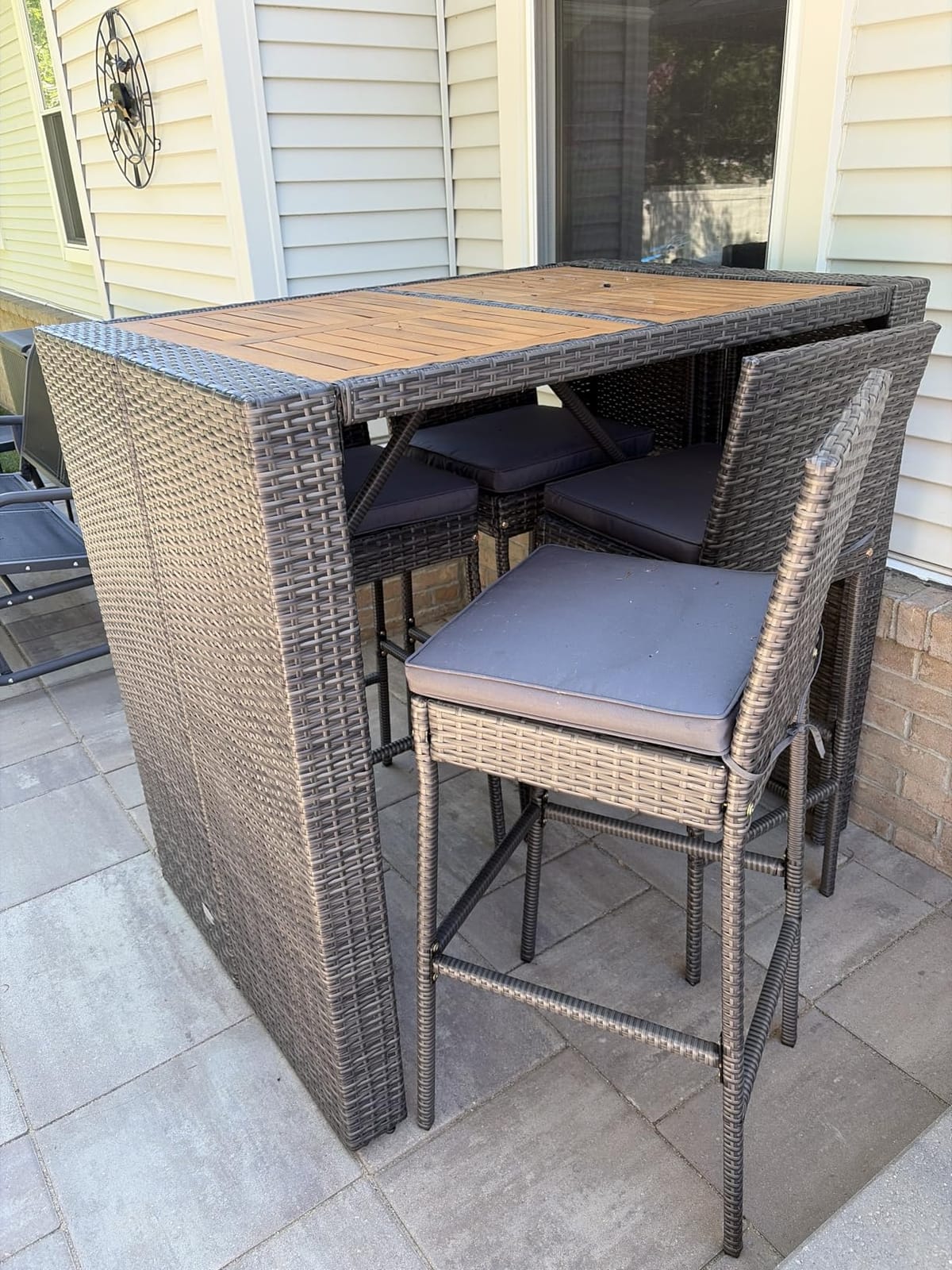 Tangkula 5 Piece Patio Wicker Bar Set, Patiojoy Outdoor Acacia Wood Bar Height Table & 4 Rattan Bar Stool Chairs with Backrest and Footrest, Outdoor Dining Bistro Set customer photo 2