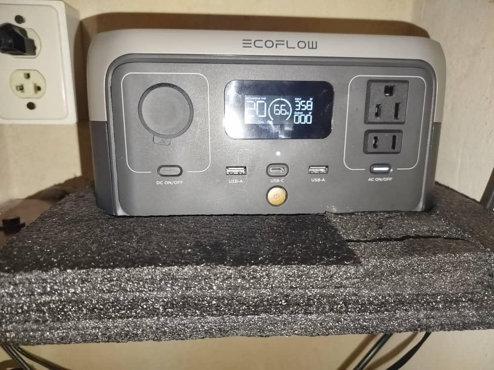EF ECOFLOW Portable Power Station RIVER 2, 256Wh 300W customer photo 2