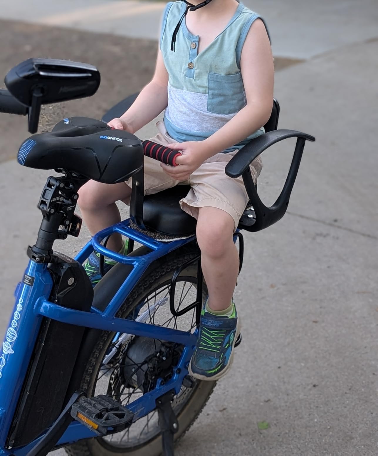 2026 Rear Child Bike Seat,Kids Seat for Adult Bike, Toddlers Rear Mount Bike seat Design for Children Aged 2 to 8 Years Old, Rear Frame Mounted Baby Bike Seats Kids Safety Upgrade customer photo 2
