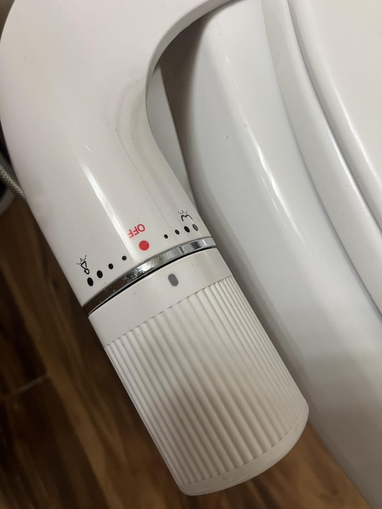 BIGCOW Ultra-Slim Bidet Attachment for Toilet - Dual Nozzle (Frontal & Rear Wash) with Adjustable Cold Water Pressure and Stainless Steel Inlet - Hygienic Solution for Fresh Cleanliness, Silver 1 Pcs customer photo 2
