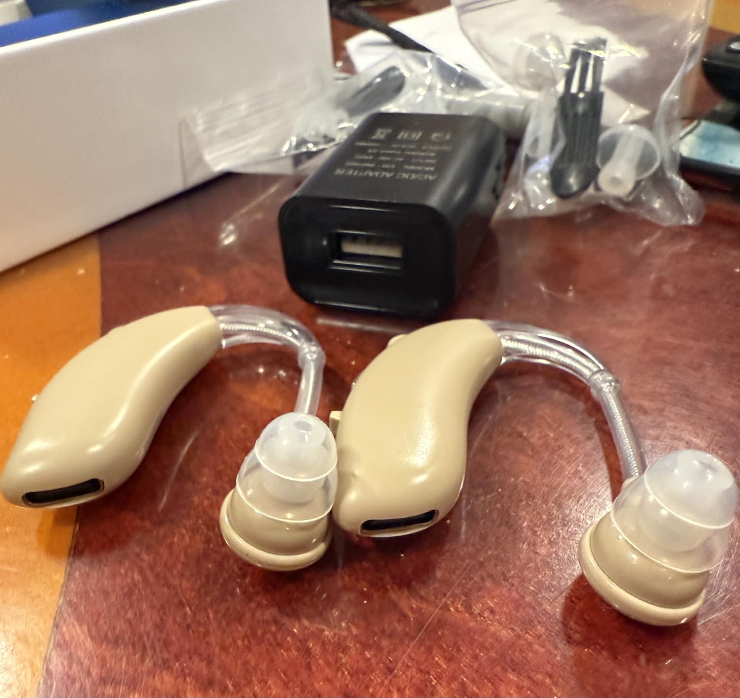 DELLONA High-Performance Hearing Aids for Seniors, OTC Rechargeable Hearing Aid for People with Severe Hearing Loss with Intelligent Noise Reduction (Pair), 4 Modes - Comfortable Hearing Aid devices for elderly, Over The Counter Hearing Aids customer photo 1