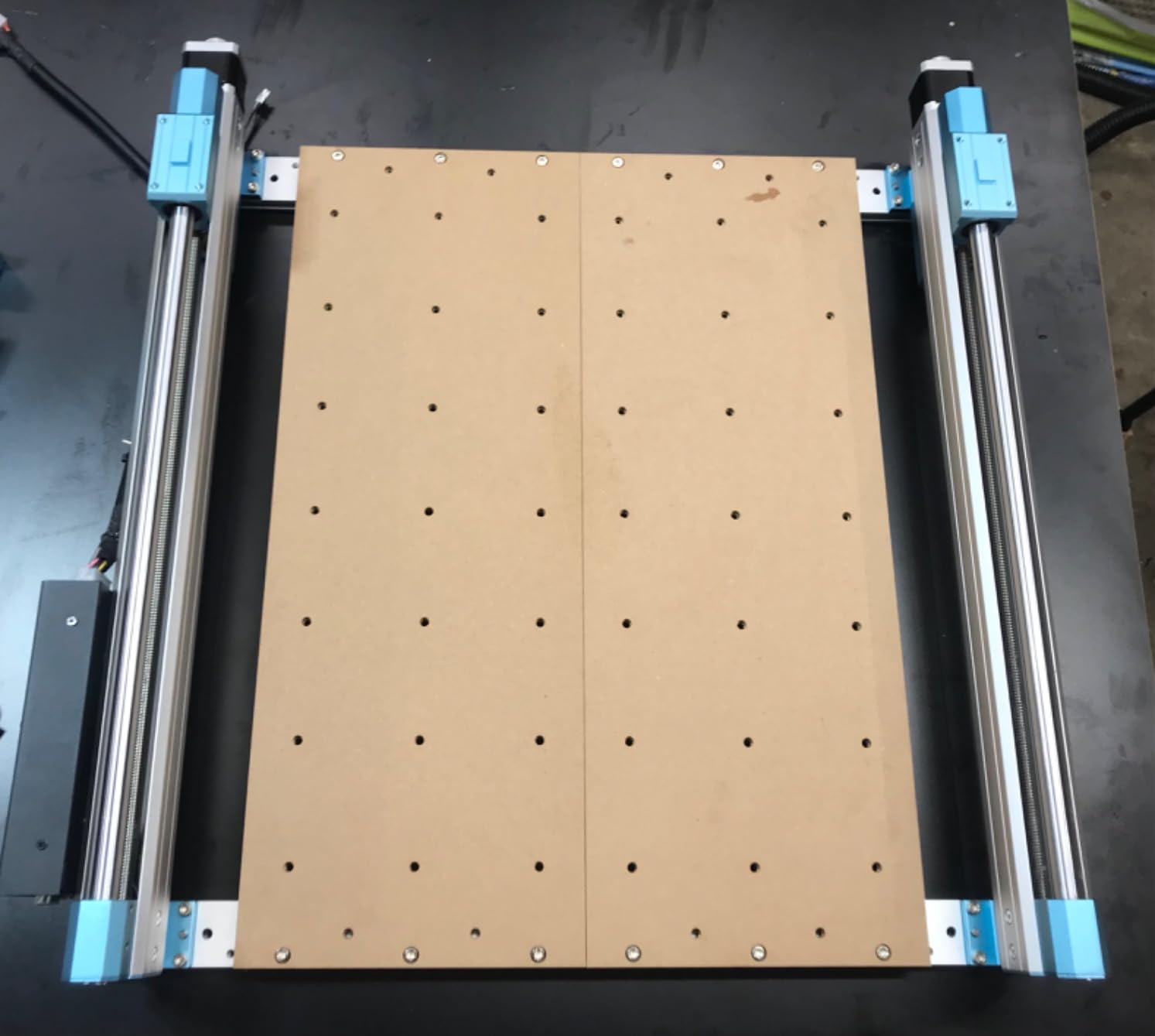 Genmitsu 4040-PRO CNC Router Machine for Metal Acrylic Cutting Milling customer photo 1