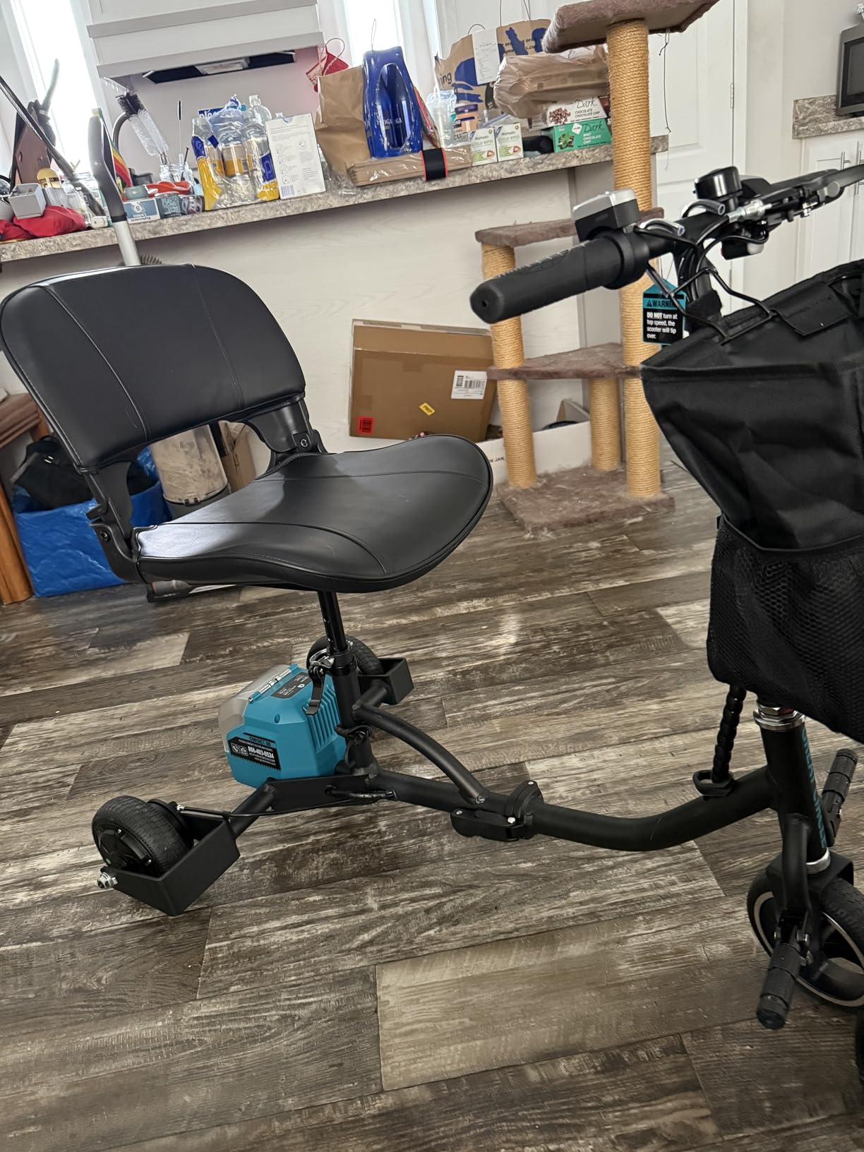 G Mobility Scooter – 3 Wheels, 35 lb Folding Aluminum Frame, Anti-Tip Footrests, Includes (1) 48V 2Ah Li-Ion Battery and Charger, Supports 275 lbs, Airline Friendly | Anti-Tip Footrests, Includes (1) 48V 2Ah Li-Ion Battery and Charger, Supports 275 lbs, Airline Friendly customer photo 2