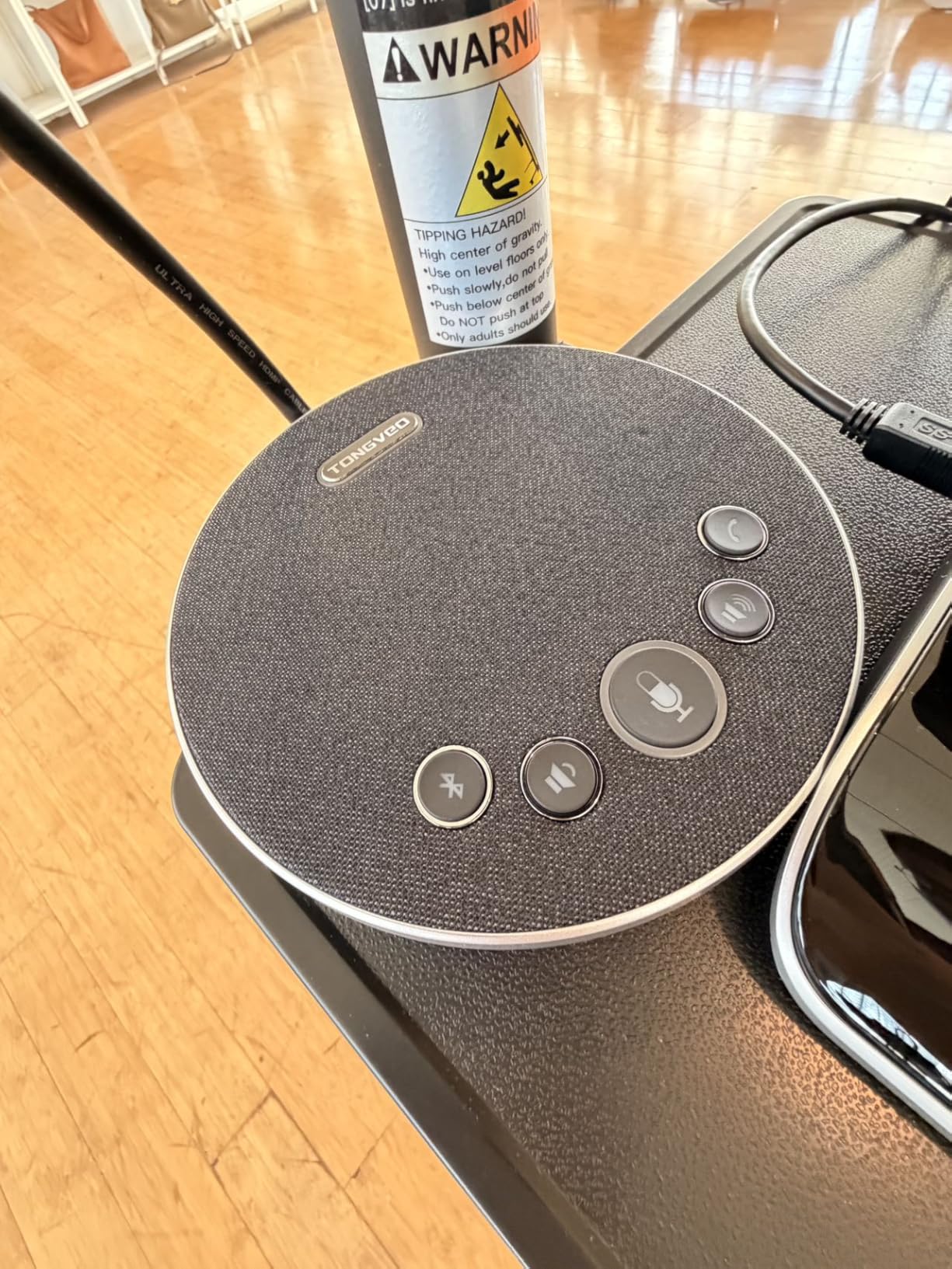 TONGVEO 4K Conference Room Camera System with Gesture Control, AI Auto-Tracking PTZ Camera 5X Digital Zoom with Speakerphone Set 120° Wide-Angle USB3.0 for Remote Meetings Zoom Teams OBS and More customer photo 1