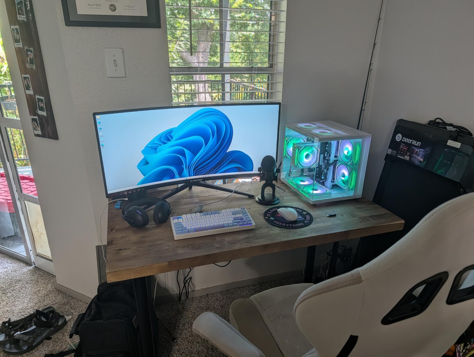 Sceptre 34-Inch Curved Ultrawide WQHD Monitor (3440 x 1440), R1500, up to 180Hz/165Hz, DisplayPort x2, 99% sRGB, 1ms, Built-in Speakers, Machine Black, 2025 (C345B-QUT168) customer photo 1