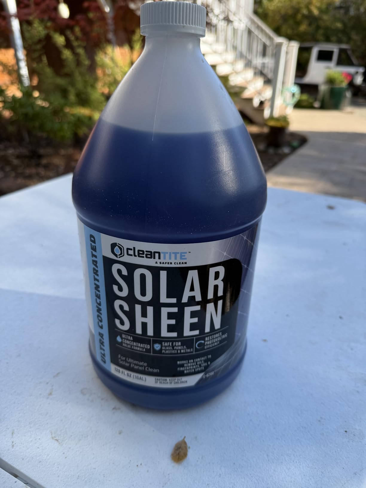 Solar Panel Cleaner 1 Gallon (Makes 512 G) - Super Concentrated Cleaning Solution for Glass, Metal, Wood & Plastic - Remove Oil, Fingerprint & Water Spots - Multipurpose Solar Panel Cleaning customer photo 1