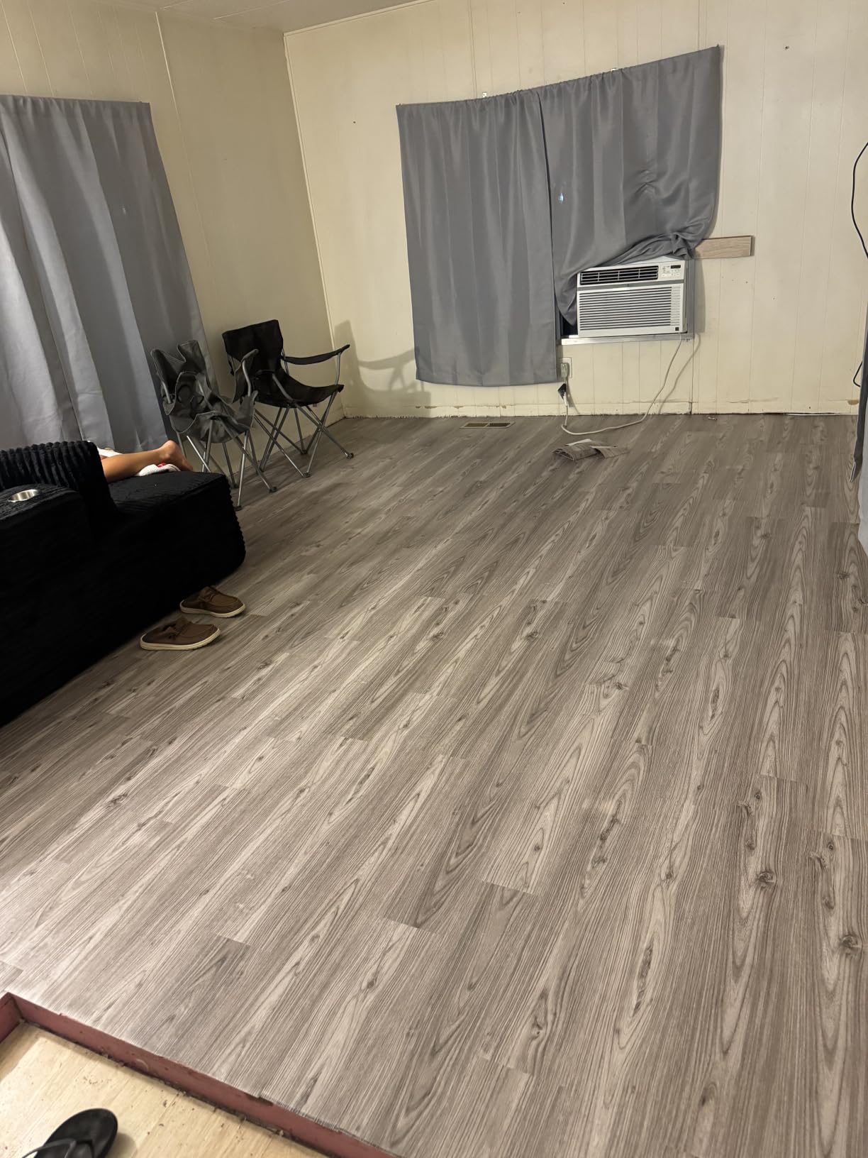 Lareko Peel and Stick Floor Tile, Vinyl Wood Plank Flooring Roll customer photo 1