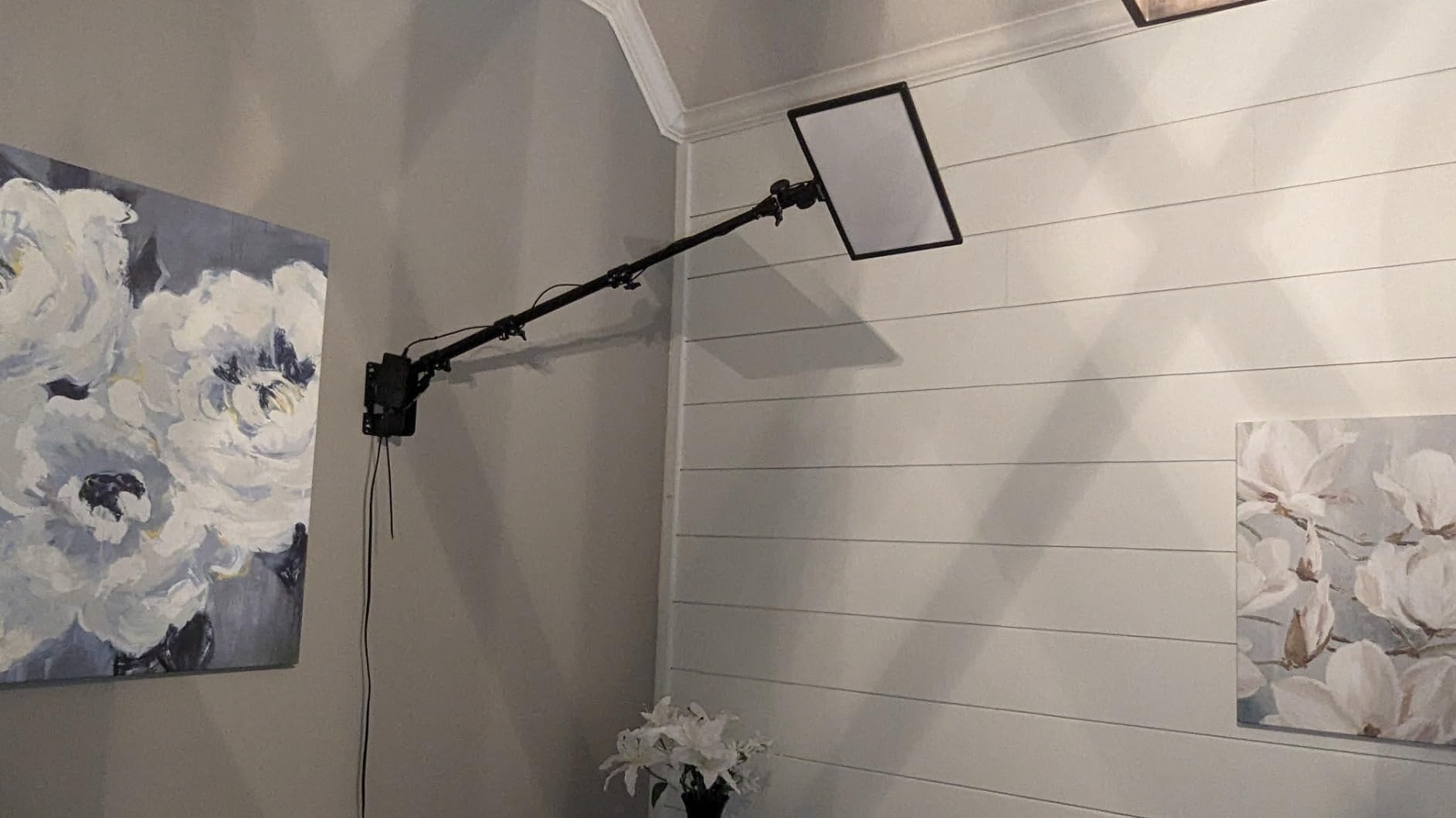 Selens Wall Mount Triangle Boom Arm 39.37inch/100cm,180°Flexible Rotation customer photo 1