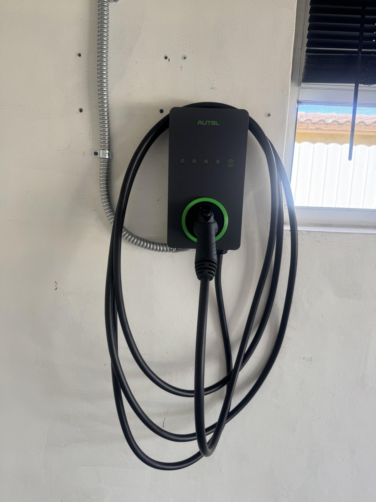 Autel Home Smart Electric Vehicle (EV) Charger up to 50Amp, 240V, Indoor/Outdoor Car Charging Station with Level 2, Wi-Fi and Bluetooth Enabled EVSE, Hardwired,25-Foot Cable,Sierra Blue customer photo 2