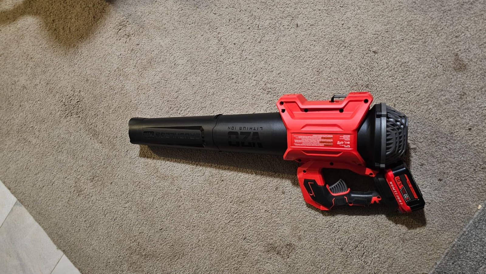 CRAFTSMAN Leaf Blower Cordless with Battery and Charger V20 RP, Up to 110 MPH Power, Handheld Electric Leaf Blower, Brushless Motor, Lightweight, 5.0Ah (CMCBL730P1) customer photo 2