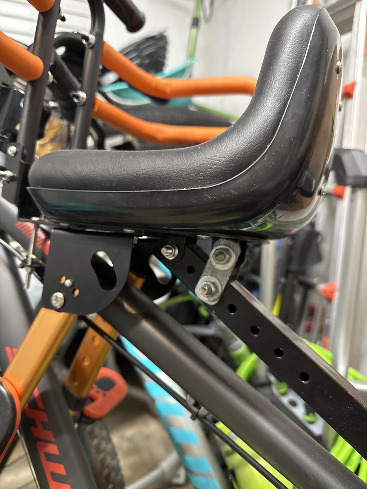 XIEEIX Child Bike Seat, Kids Bike Seat with Guardrail, High Seat Cushion Backrest Mountain Bike Child Bike Seat, Bicycle Child Safety Seat for Children from 1 to 3 Years Old customer photo 1