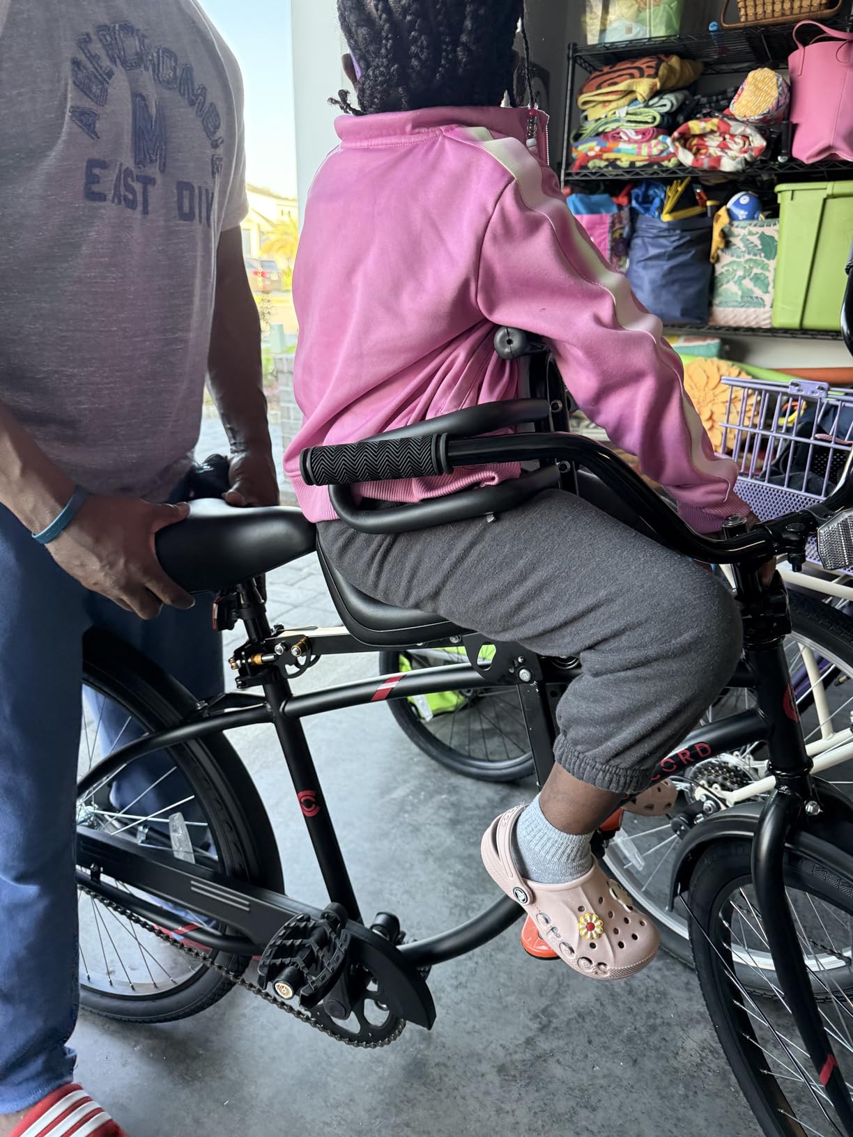 XIEEIX Child Bike Seat, Kids Bike Seat with Guardrail, High Seat Cushion Backrest Mountain Bike Child Bike Seat, Bicycle Child Safety Seat for Children from 1 to 3 Years Old customer photo 2