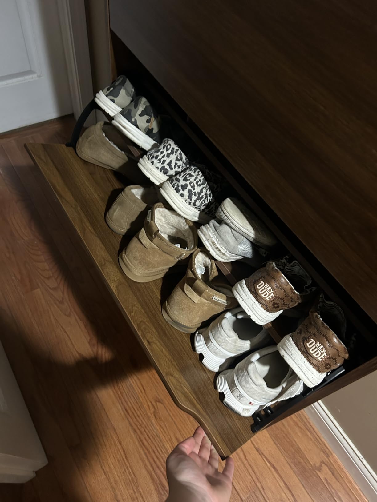 BORNOON Shoe Cabinet with 3 Flip Drawers, Hidden Wood Shoe Cabinet,Freestanding Shoe Storage Cabinet for Entryway Hallway.White. 47.2