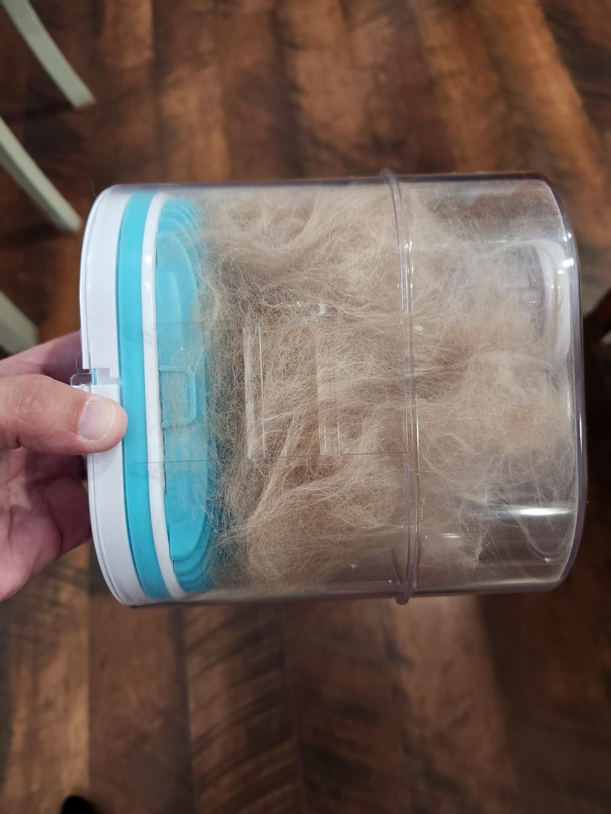 Uproot Clean Pet Grooming Vacuum for Dogs & Cats: 7-in-1, Quiet & Mess-Free customer photo 2
