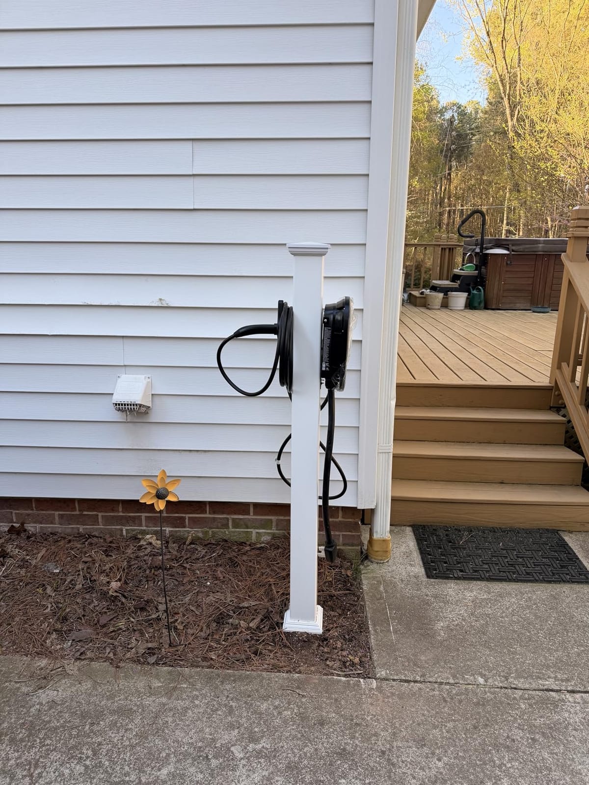 EMPORIA Level 2 EV Charger - NEMA 14-50 EVSE w/NACS, Compatible with Tesla - 48 amp EV Charger Level 2, 240v Electric Vehicle Charging Station, UL/Energy Star, 25ft Cable, White customer photo 2