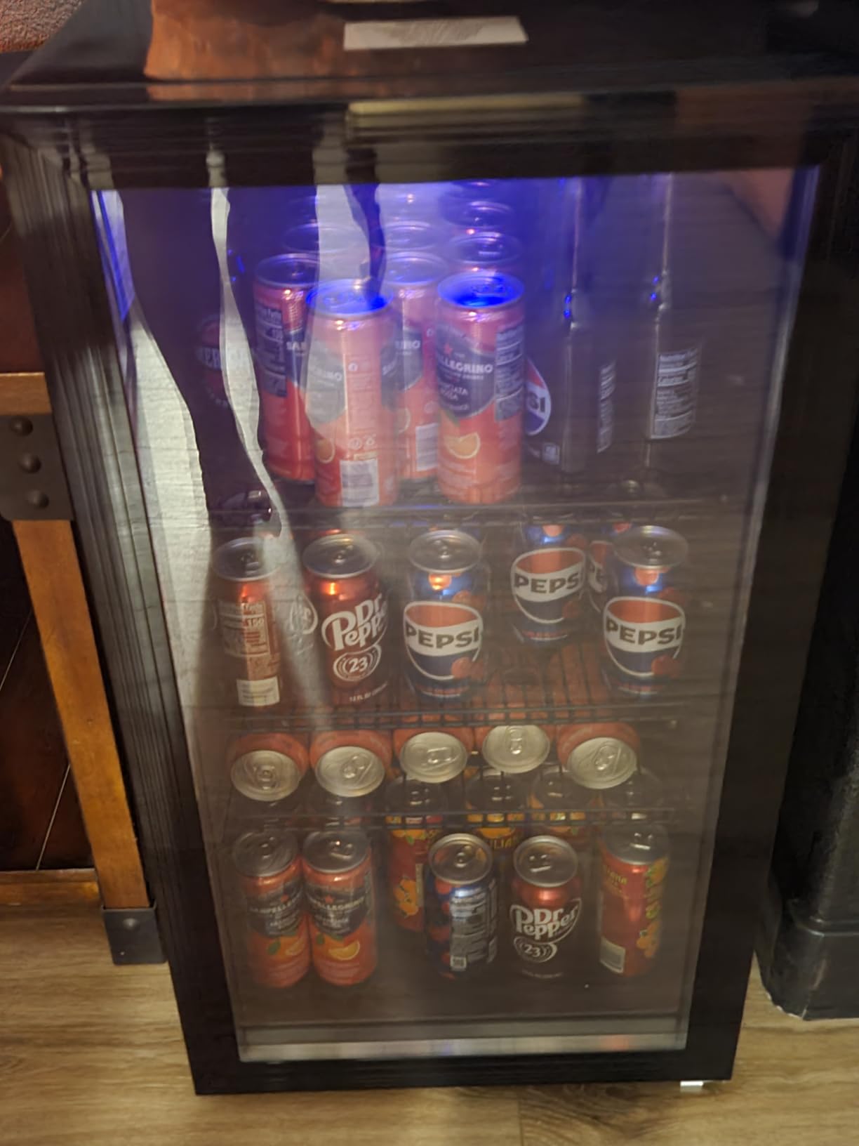130 Can Beverage Refrigerator, 3.2 Cu.Ft Mini Fridge Beverage Cooler | Glass Door, 35–65°F Digital Temperature Display, Adjustable Shelves, Beverage Fridge for Soda, Beer & Wine customer photo 2