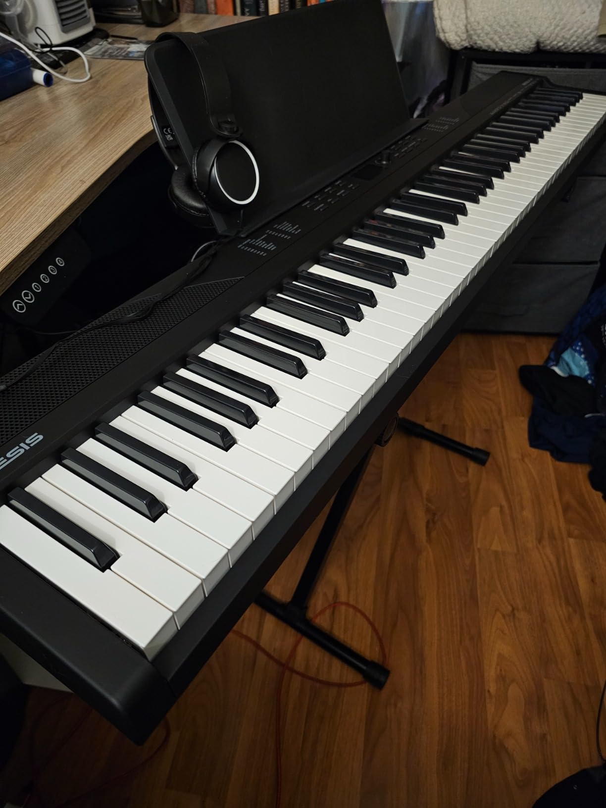 Alesis Recital Play 88-Key Piano Keyboard Bundle customer photo 2