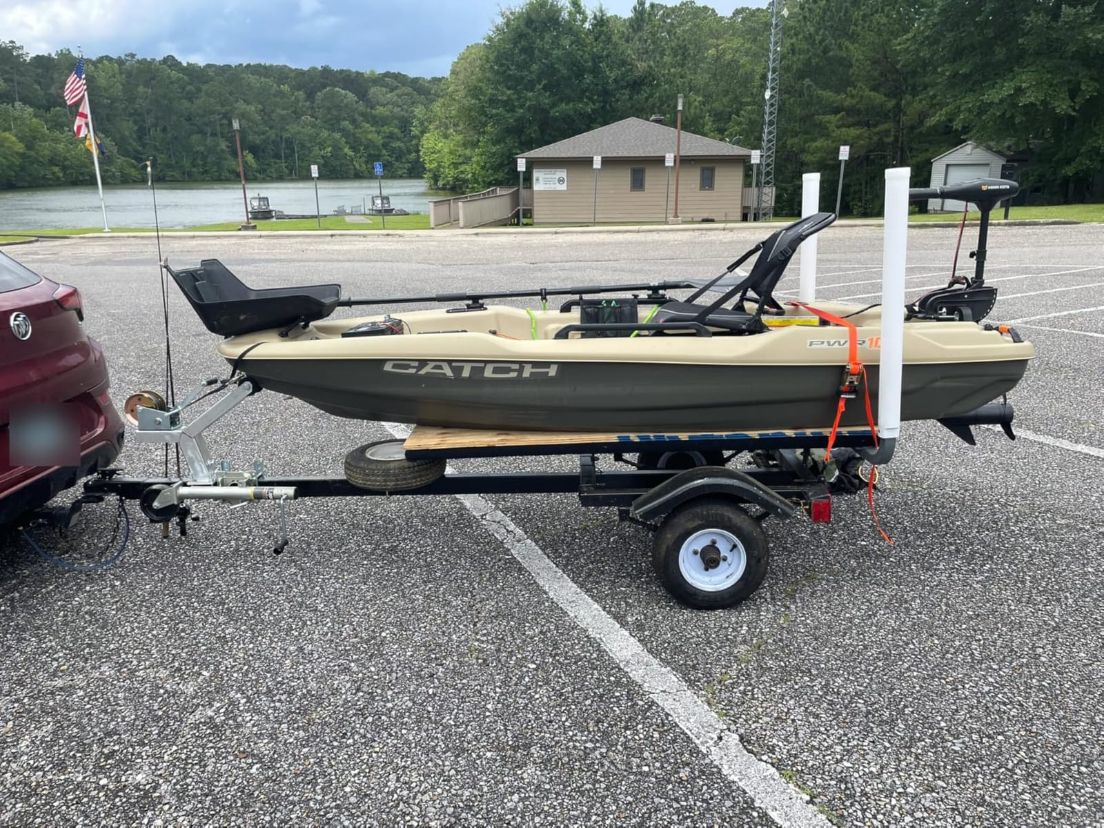 Pelican Catch PWR 100 - Sit-on-Top Fishing Kayak - Ergo360 Seating System - 10 ft customer photo 2