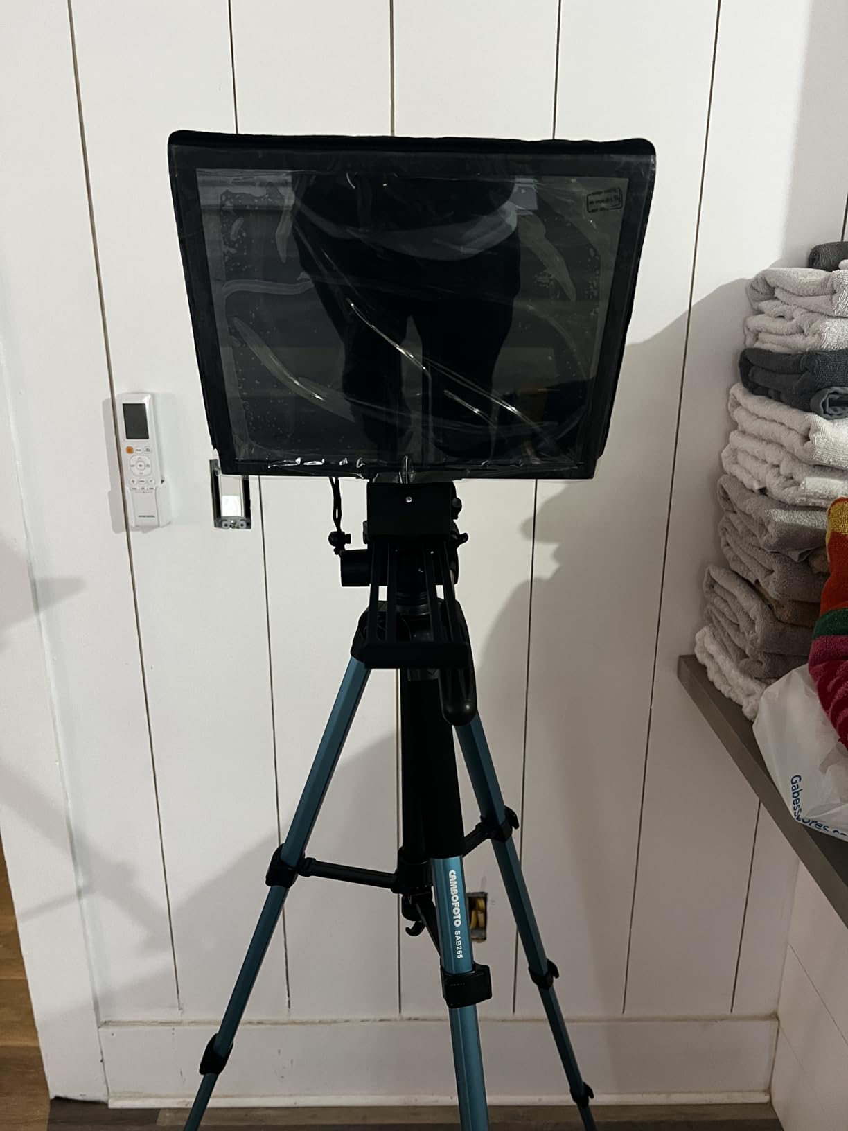 NEEWER Basics X12B Aluminum Alloy Teleprompter 12