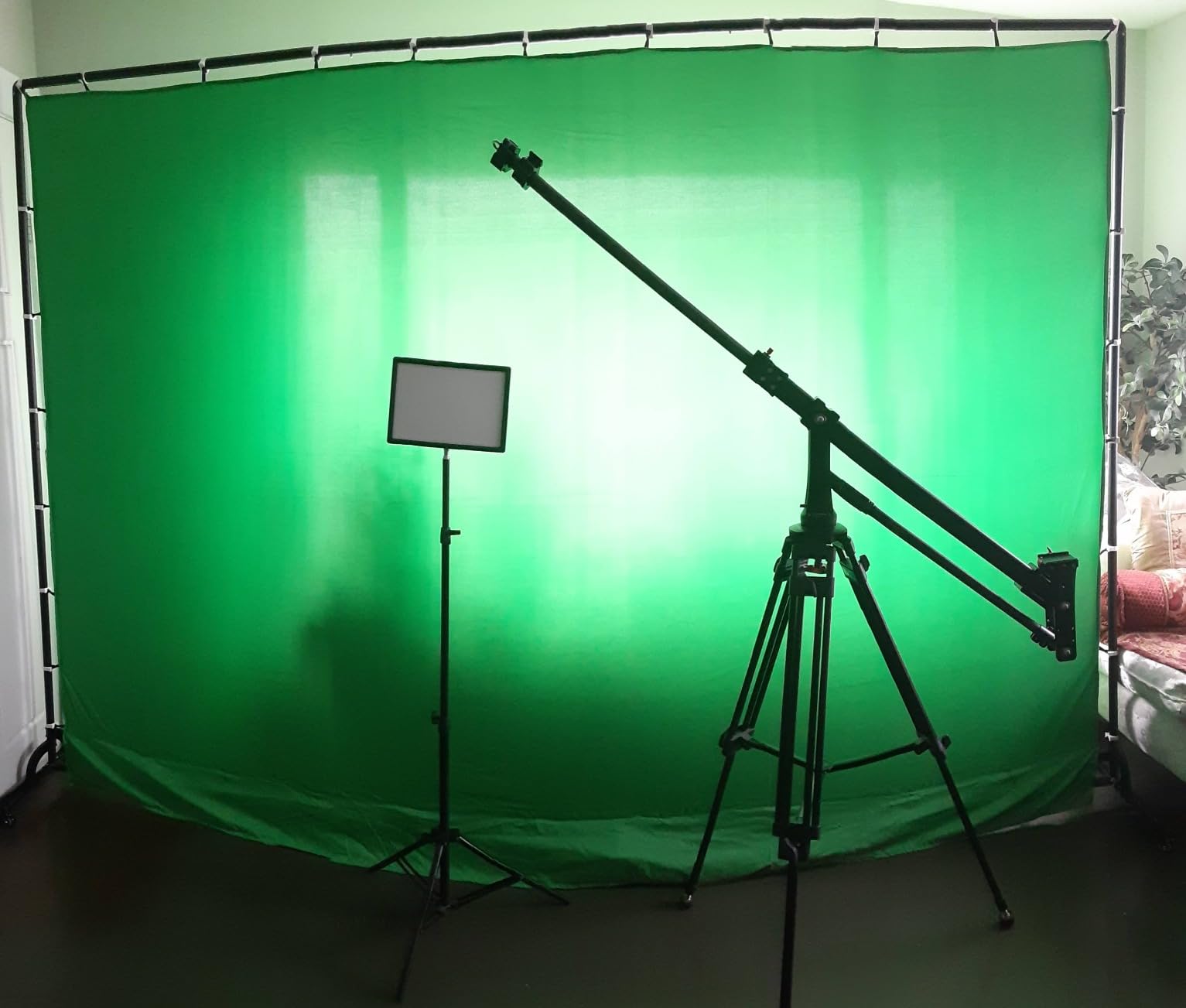 7x10ft Green Screen Backdrop with Stand,Movable Backdrop Stand with Wheels Greenscreen Background for Streaming,Studio Video Recording,Zoom Meeting,Party customer photo 2