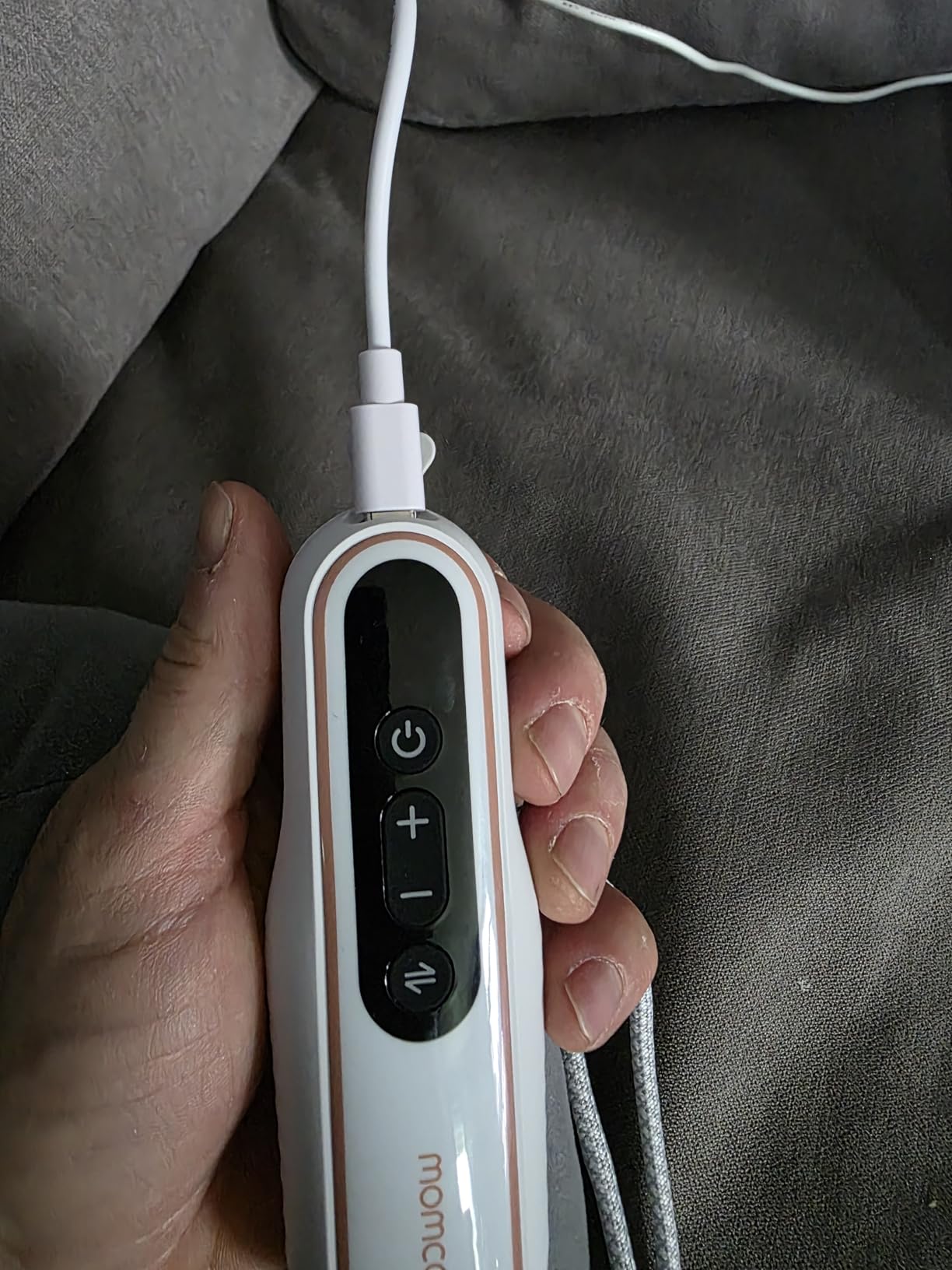 Momcozy V1 Pro Wearable Breast Pump, Hospital-Grade Pocket Primary Pump | Hands-Free Portable Pump, Lightweight, Visible Cups,Real Milk Removal customer photo 1