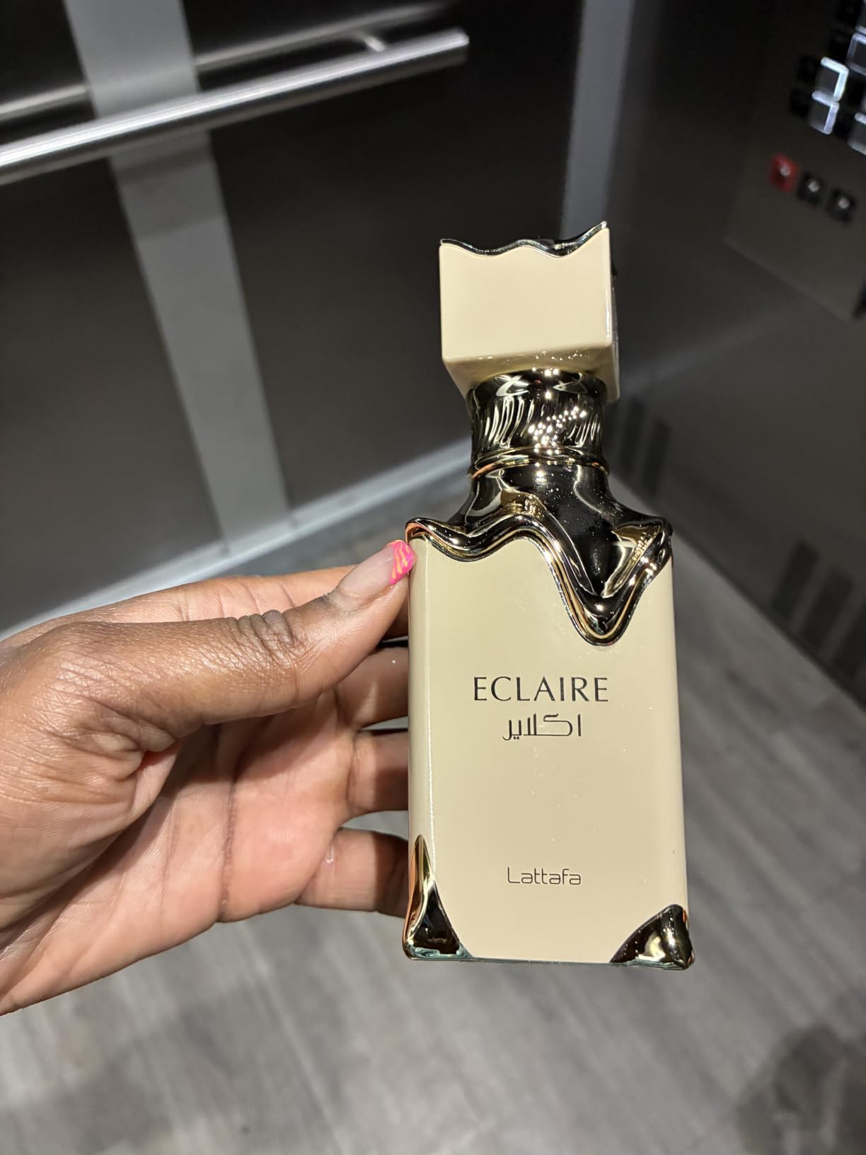 Lattafa Eclaire - Vanilla, Caramel, Sweet, Floral - Eau de Parfum Long-Lasting Fragrance for Women, 3.40 Ounce / 100 ml customer photo 1