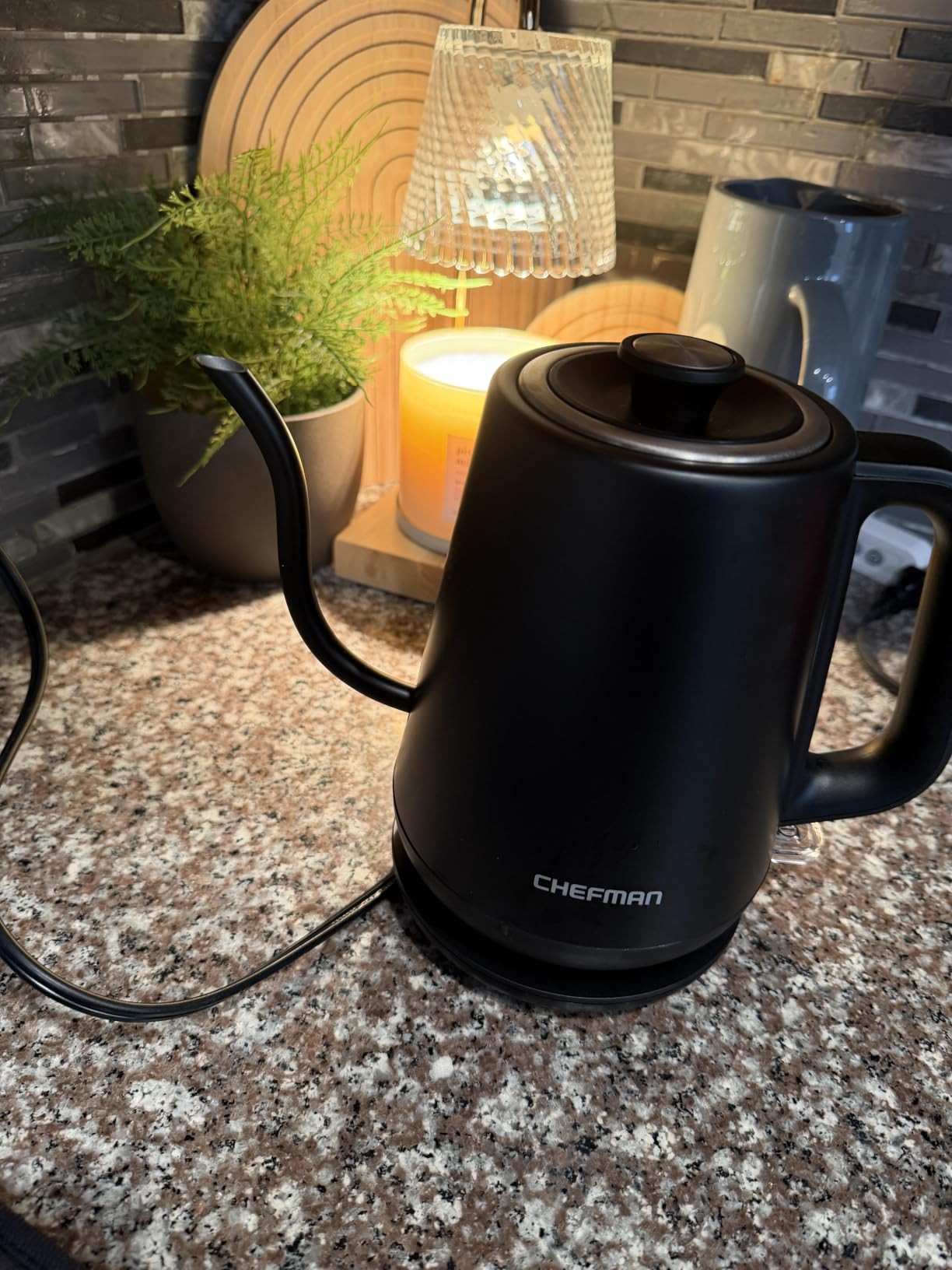 Chefman Gooseneck Electric Kettle, 0.8L Pour Over Tea Kettle for Coffee and Tea, One-Touch Operation, Boil-Dry Protection, Auto Shut-Off, Ultra-Fast Hot Water Boiler – Black customer photo 1