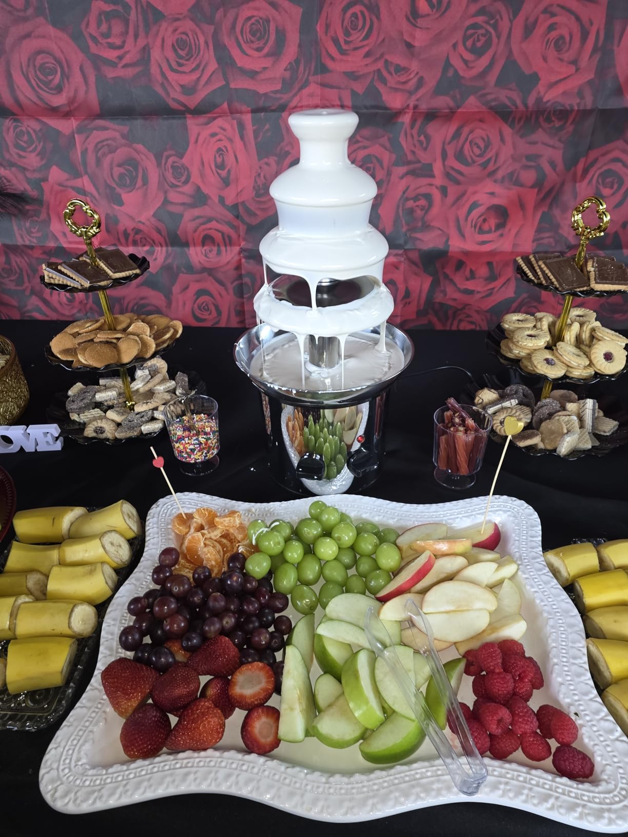 Chocolate Fountain, 4 Tier Chocolate Fondue Fountain Electric Melting Machine for Parties, Nacho Cheese, Ranch, Sauce, Wedding, Chocolate Fountain Machine with 4pcs Stainless Steel Forks(4 LB) customer photo 2