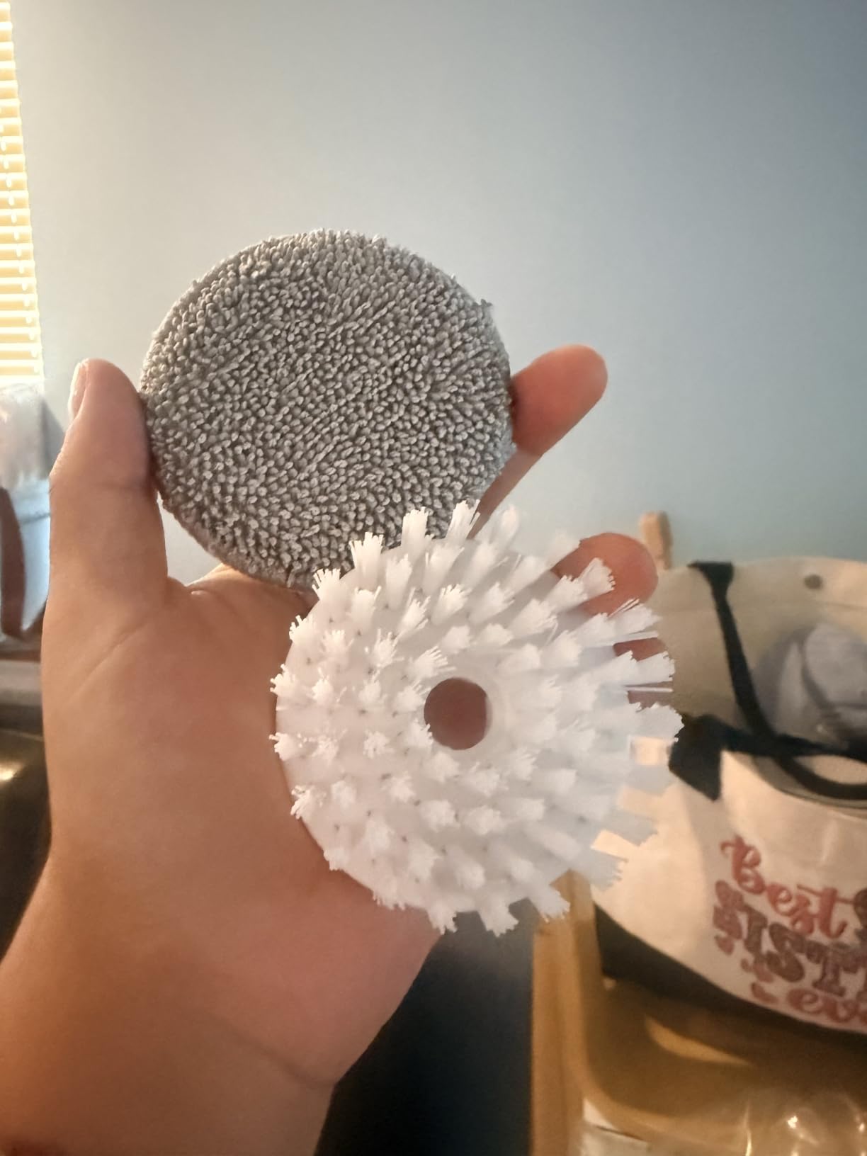 PUFTEM Electric Spin Scrubber, Cordless Shower Scrubber customer photo 1