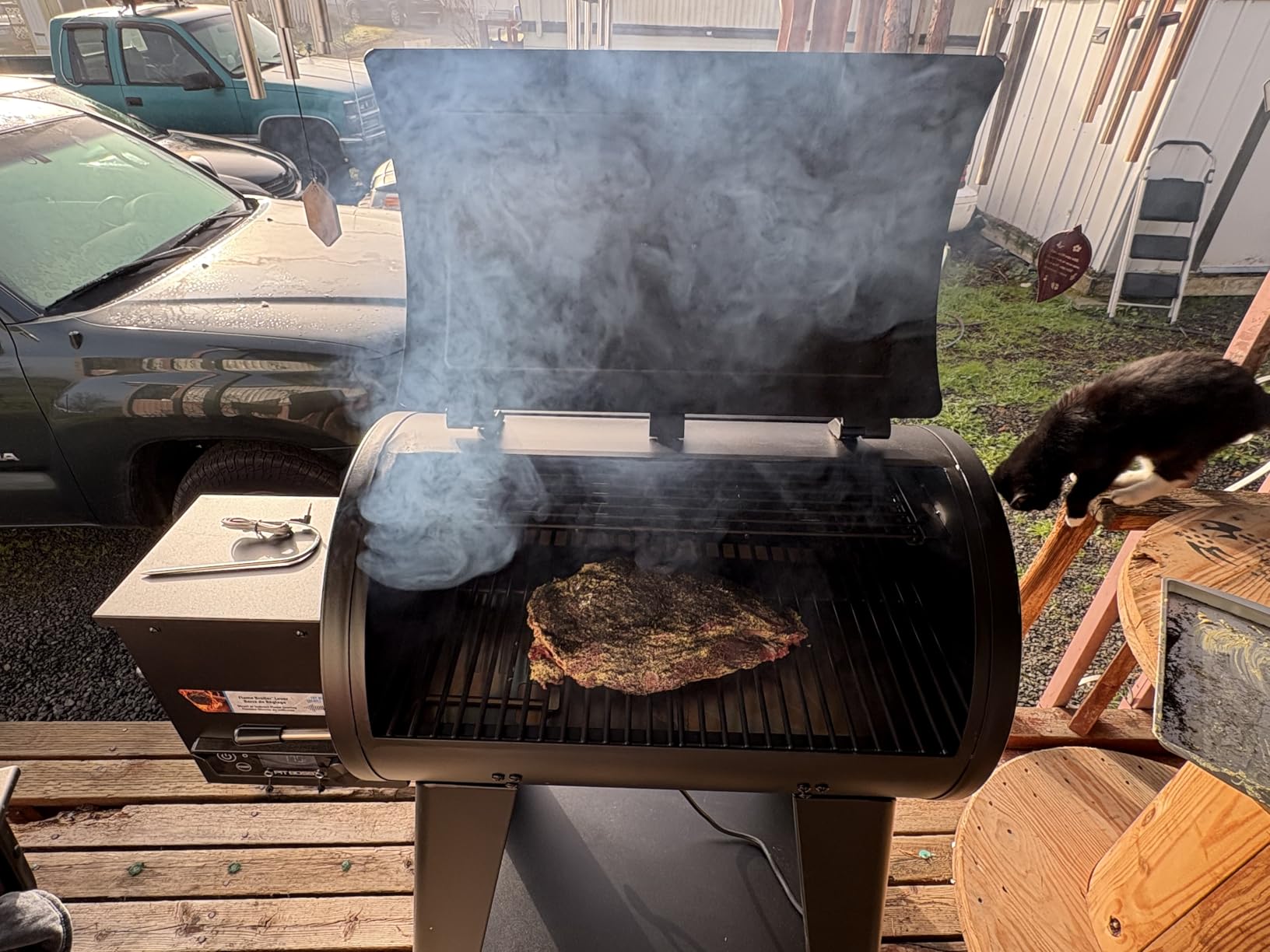 Pit Boss 500 FB2 Series Wood Pellet Grill & Smoker with Flame Broiler and LCD Digital Controller, 518-Sq. In. Cooking Space, 180°F to 500°F Temperature Range, Meat Probe, 5 lb. Pellet Hopper, Black customer photo 1