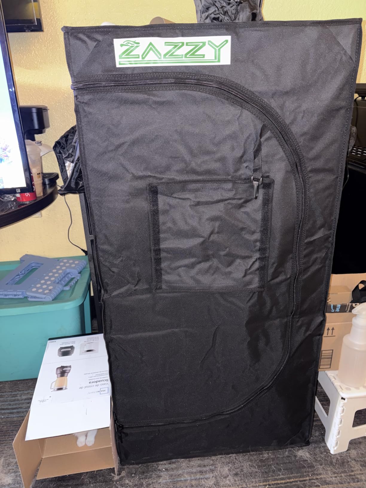 zazzy Hydroponic Grow Tent, 24
