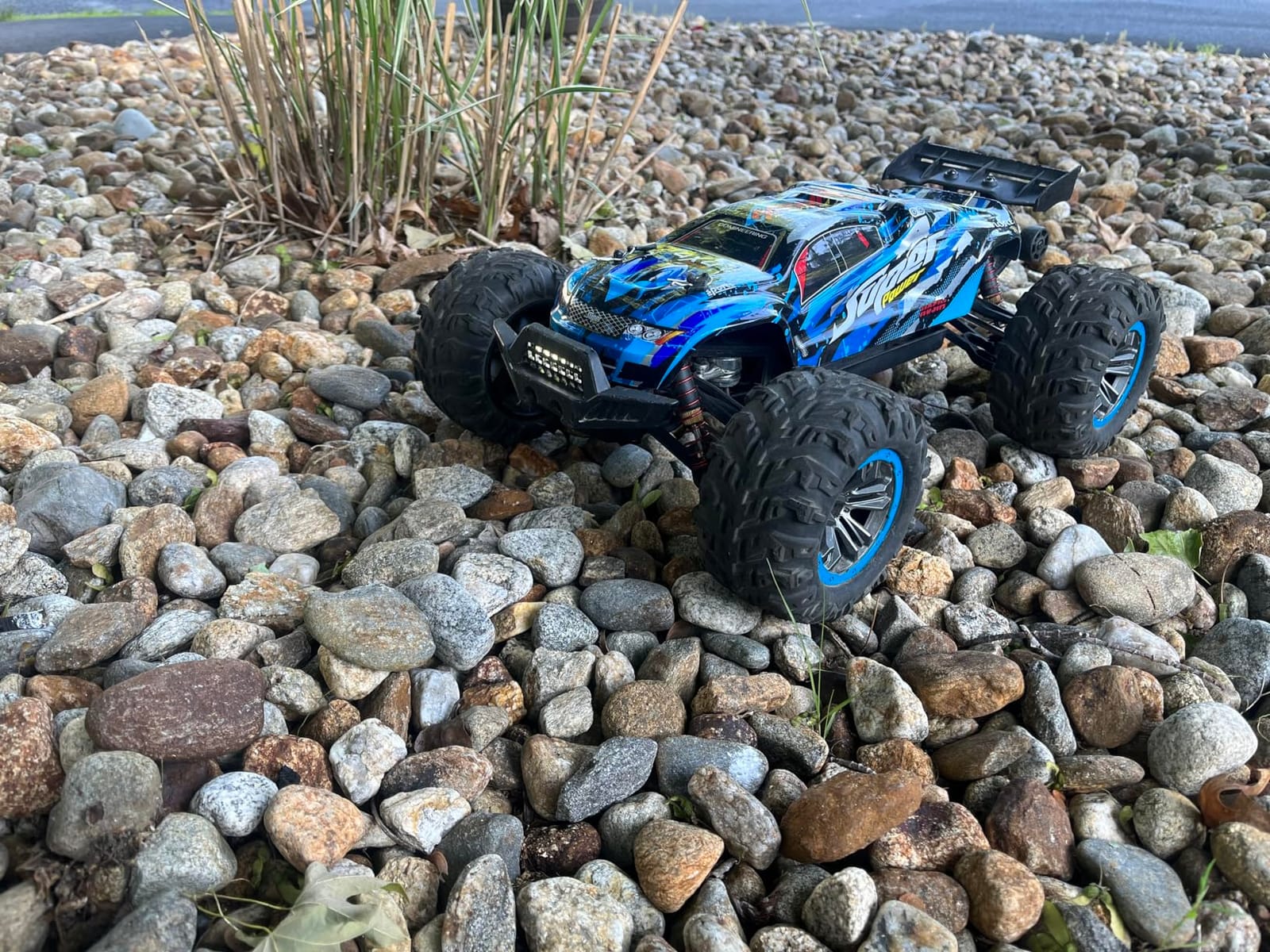 Hosim 1/10 Off Road RC Cars Fast 68KM/H, RTR Brushless RC Car for Adults | High Speed Monster Truck Hobby Remote Control Car, Waterproof RC Truck 4x4 All Terrain Buggy Toy Gift for Boys Age 8+ customer photo 1