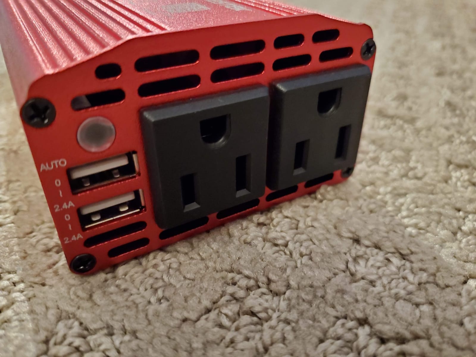2000 Watt Pure Sine Wave Power Inverter, 12V DC to 110/120V AC Inverter with 3 AC Outlets, Remote, PD 3.0 USB Port, QC 18W, Remote Controller, LED Display,For RV Solar Systems,Semi Truck,Vehicles,Boat customer photo 1