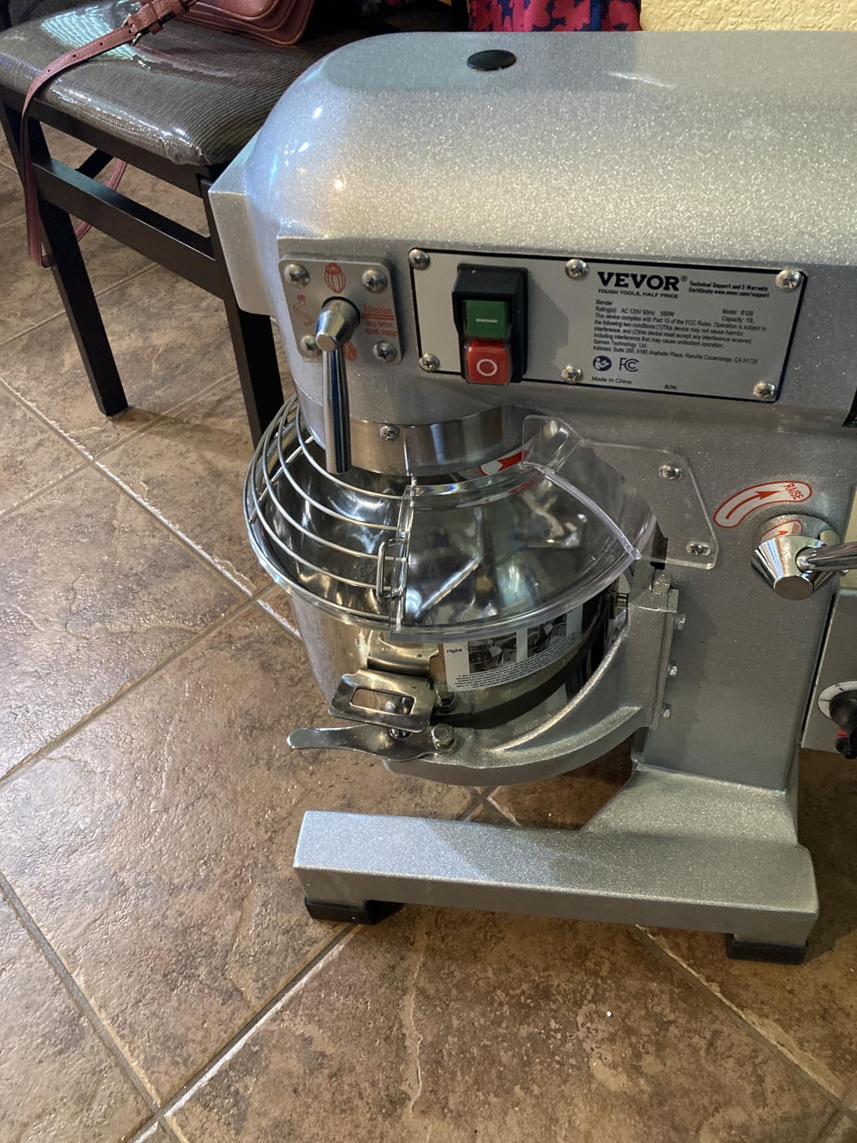 VEVOR Commercial Food Mixer 15Qt, Commercial Mixer with 3 Adjustable Speeds, 550W Dough Mixer,Commercial Stand Mixer with Stainless Steel Bowl customer photo 1