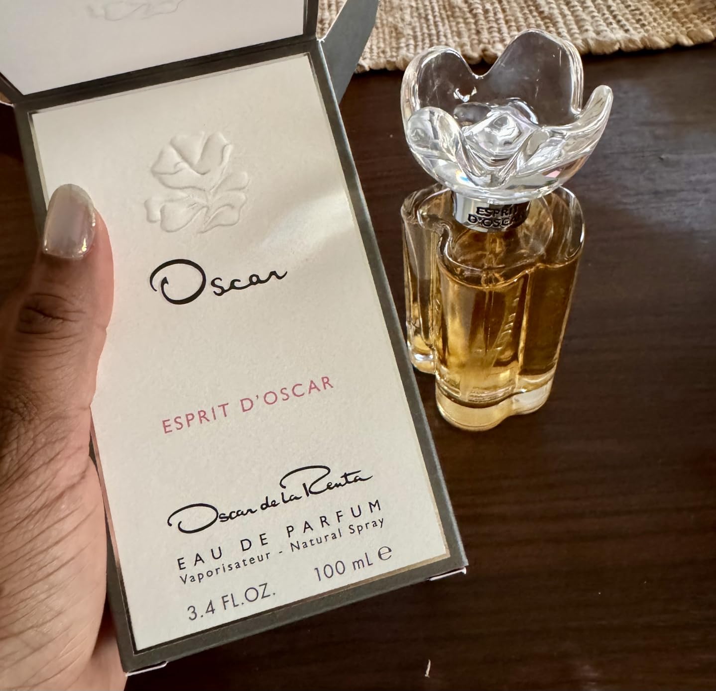 Oscar de la Renta Esprit D'Oscar Eau de Parfum 2 Piece Gift Set For Women - Perfume Spray 3.4 Fl. Oz. and Travel Spray 0.5 Fl. Oz customer photo 2