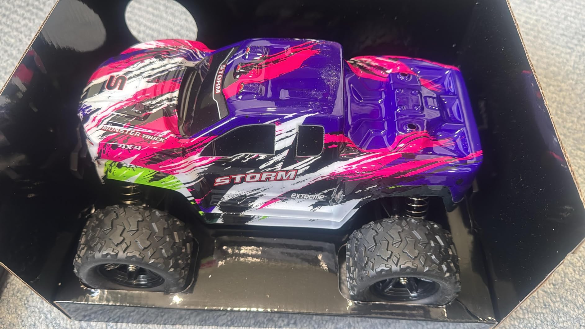 X-TMAGA 1:18 All Terrain RC Car, 4WD Off-Road Remote Control Car (HS18-05) customer photo 1