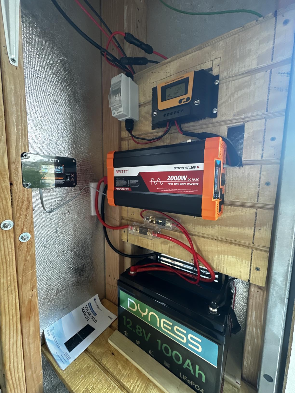 BELTTT 2000W Pure Sine Wave Inverter 12V DC to 120V AC, 4000W Surge customer photo 2