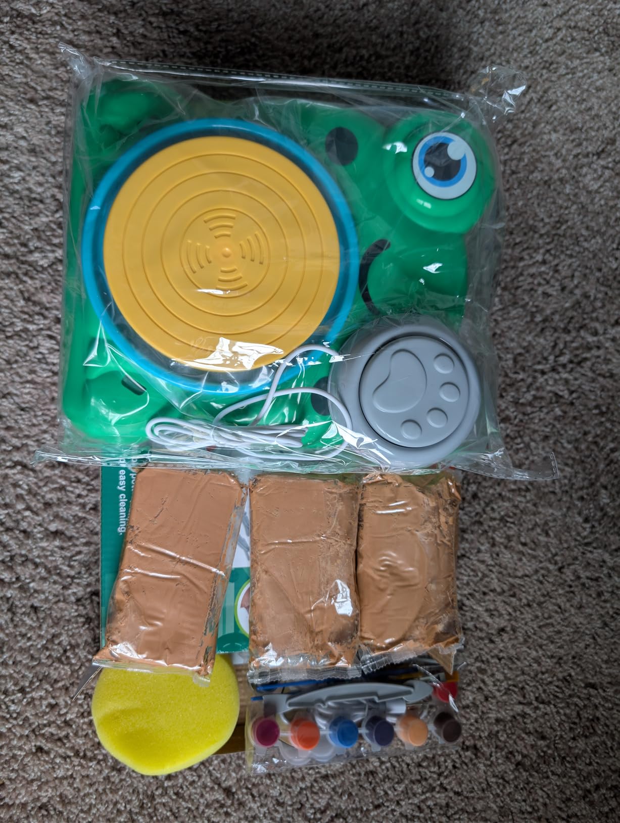 Aujazyble Pottery Wheel for Kids - Complete Pottery Painting Kit Crafts Toy customer photo 1