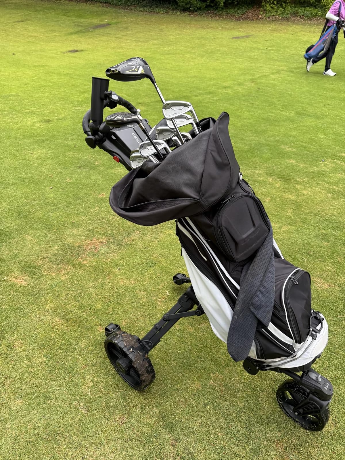 KVV Electric Golf Push Cart with Remote Control, Super Compact and Lightweight Electric Golf Cart,Smallest Folding Size Electric Golf Cart, Suitable for All Terrains, and （Charcoal） customer photo 2