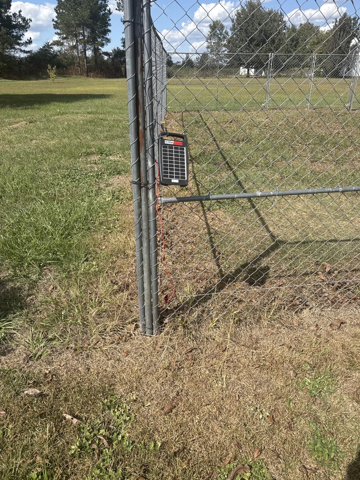10 Miles Solar Powered Electric Fence Charger, 0.18J Portable for Livestock customer photo 2