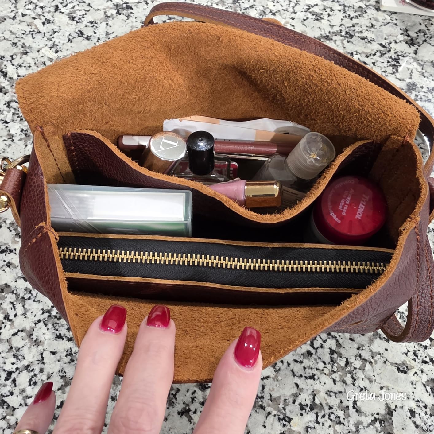 Portland Leather Goods Metro Crossbody Bag for Women - Full-Grain Hides customer photo 2