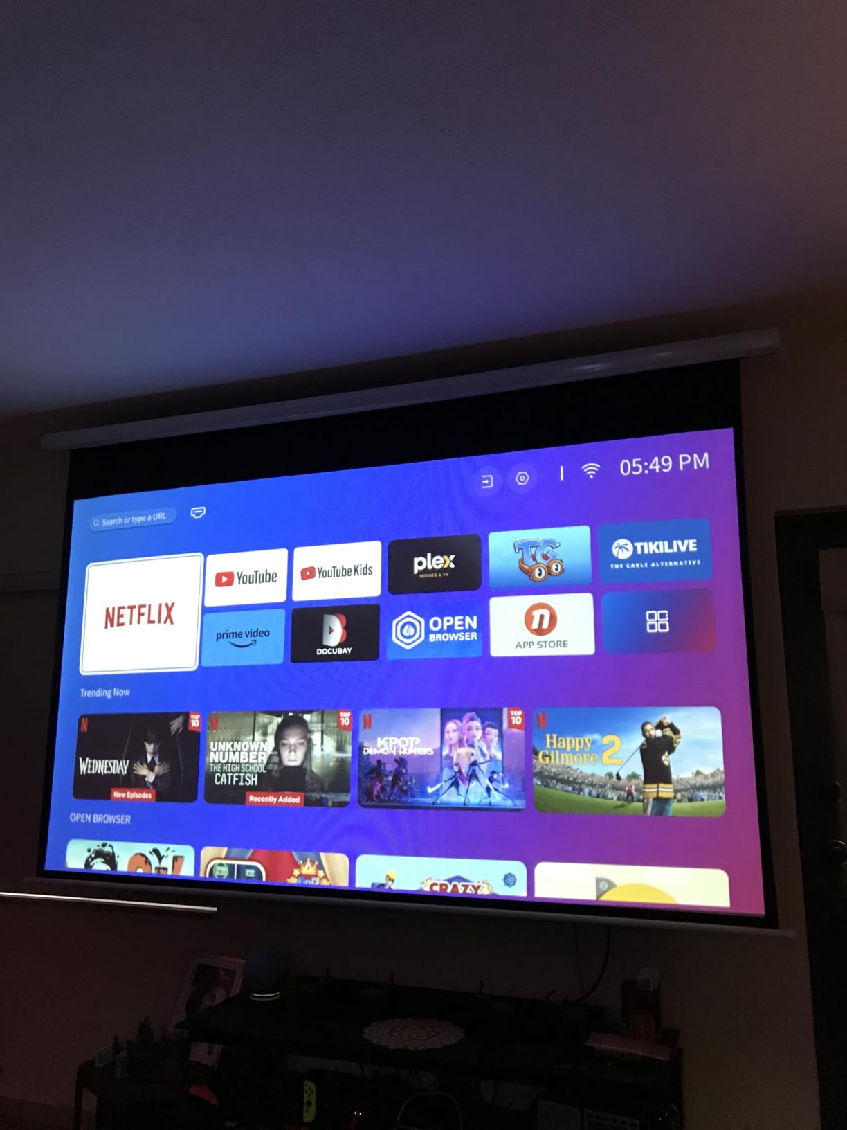 Kayle 120 Inch Motorized Projector Screen w/Wireless Remote, Black, 16:9 customer photo 2