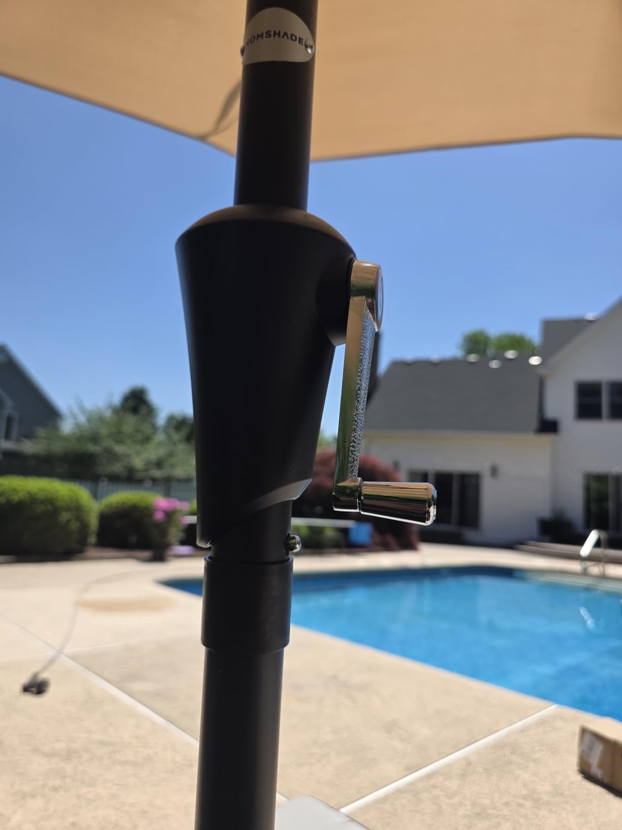 HOMSHADE 9FT 3-Tier Patio Umbrella, Vented Outdoor Market Table Umbrella customer photo 2