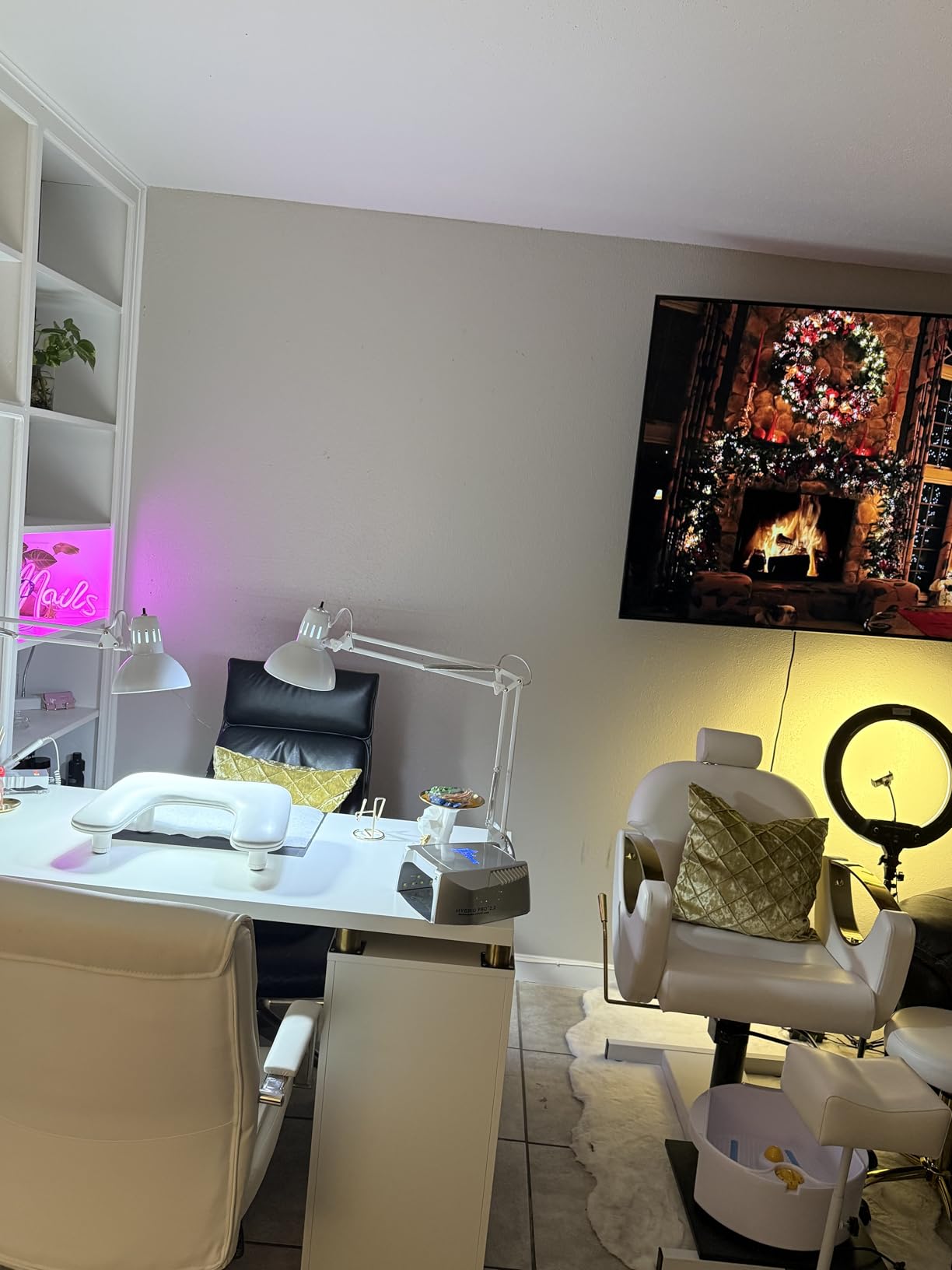 Pedicure Chair with 360 Degree Swivel Stool, Hydraulic Lift Reclining Pedicure Station, Pedicure Chair No Plumbing with Adjustable Footrest for Pedicure Shop,Spa(White-Gold) customer photo 2