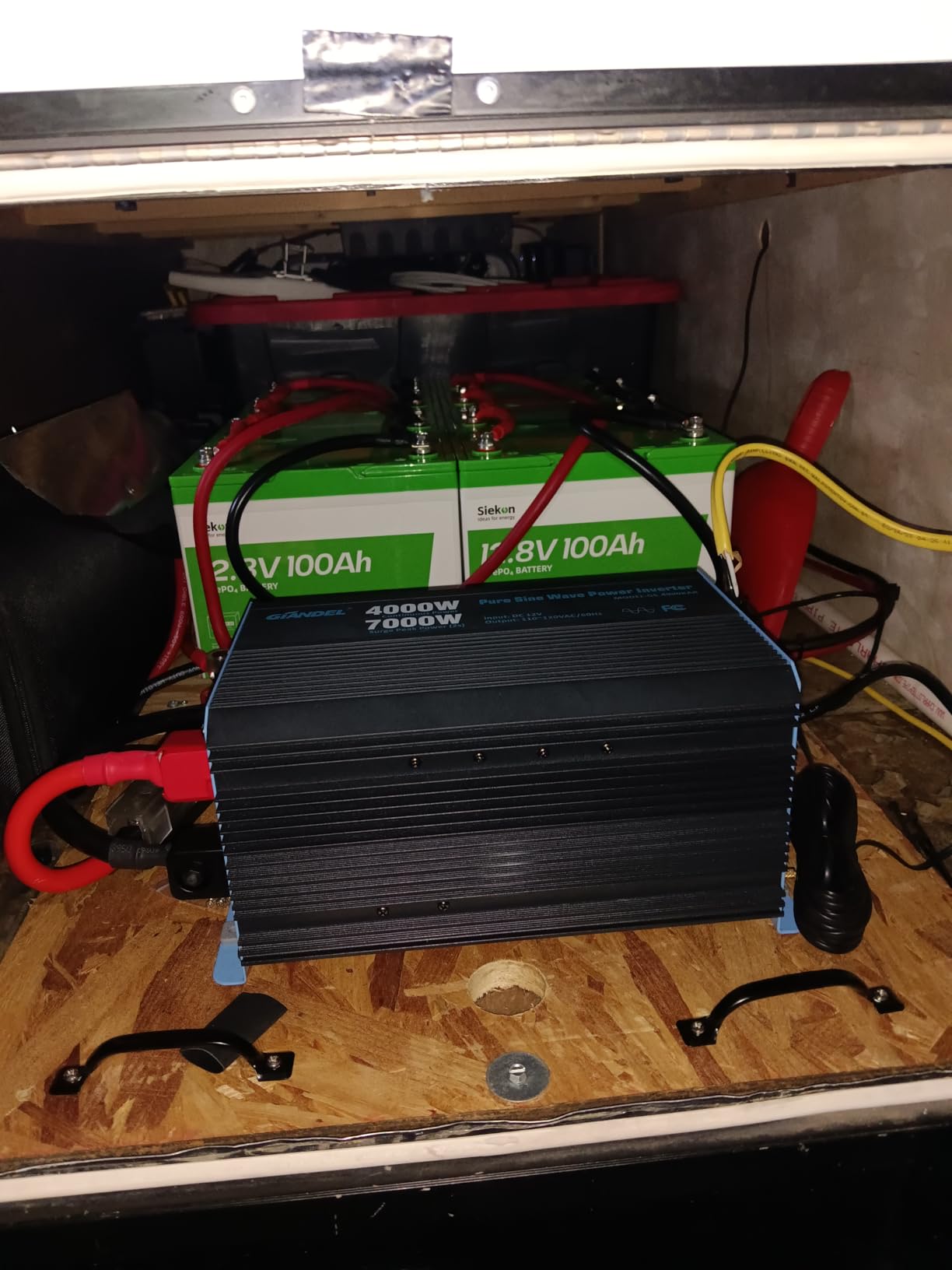 24V 4000W Pure Sine Wave Inverter 24V DC to 120V AC, 7000W Max customer photo 1